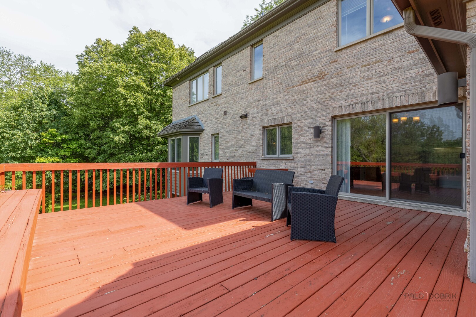 5420 Belmont Court, Libertyville, IL 60048
