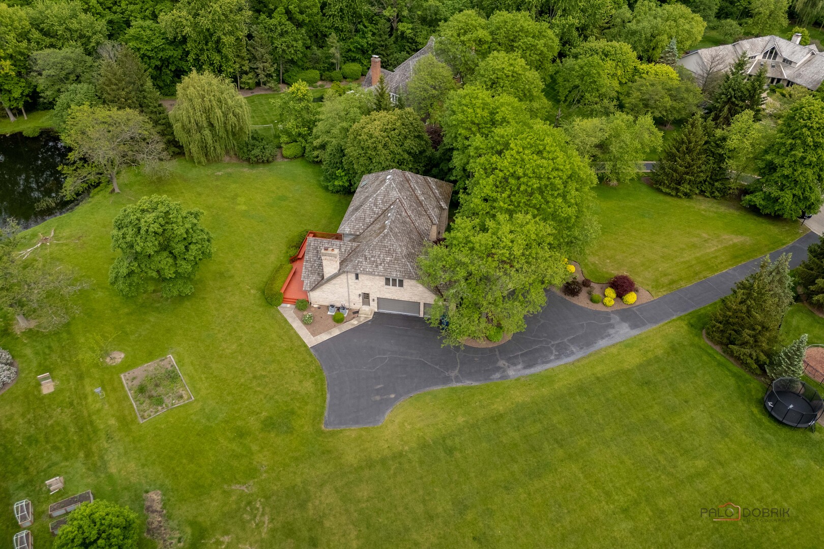 5420 Belmont Court, Libertyville, IL 60048