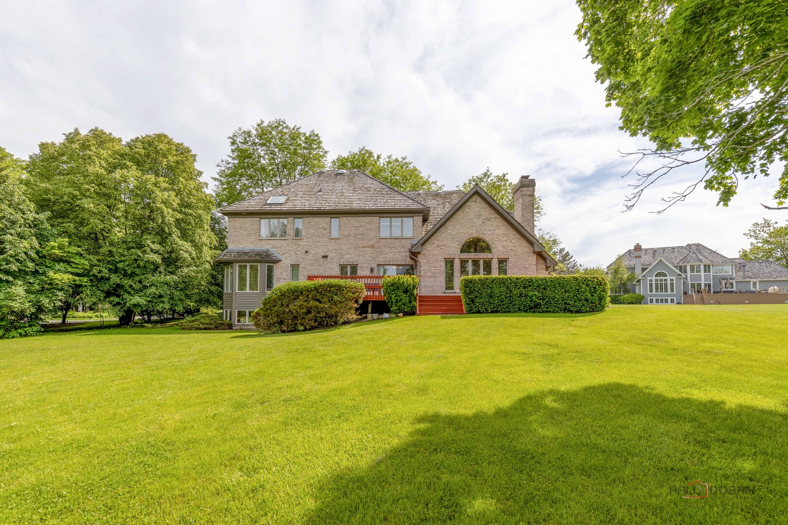 5420 Belmont Court, Libertyville, IL 60048