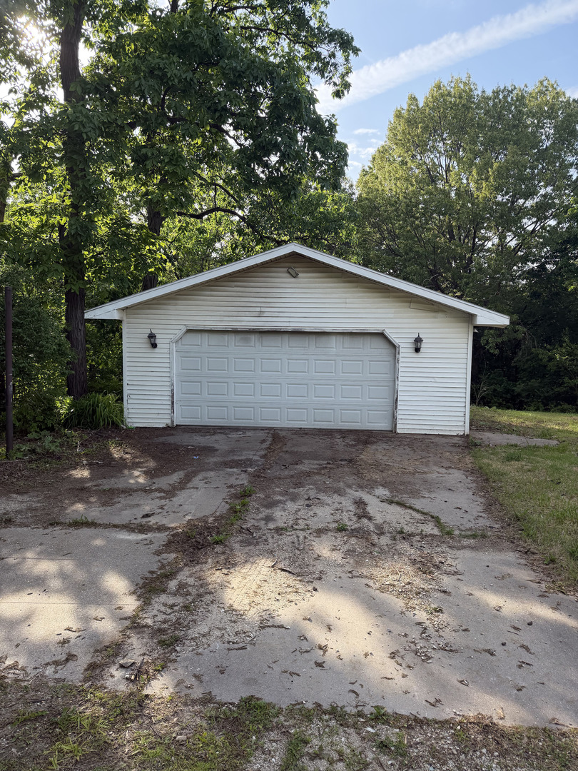 929 Stony Hollow Road, Knoxville, IL 61448
