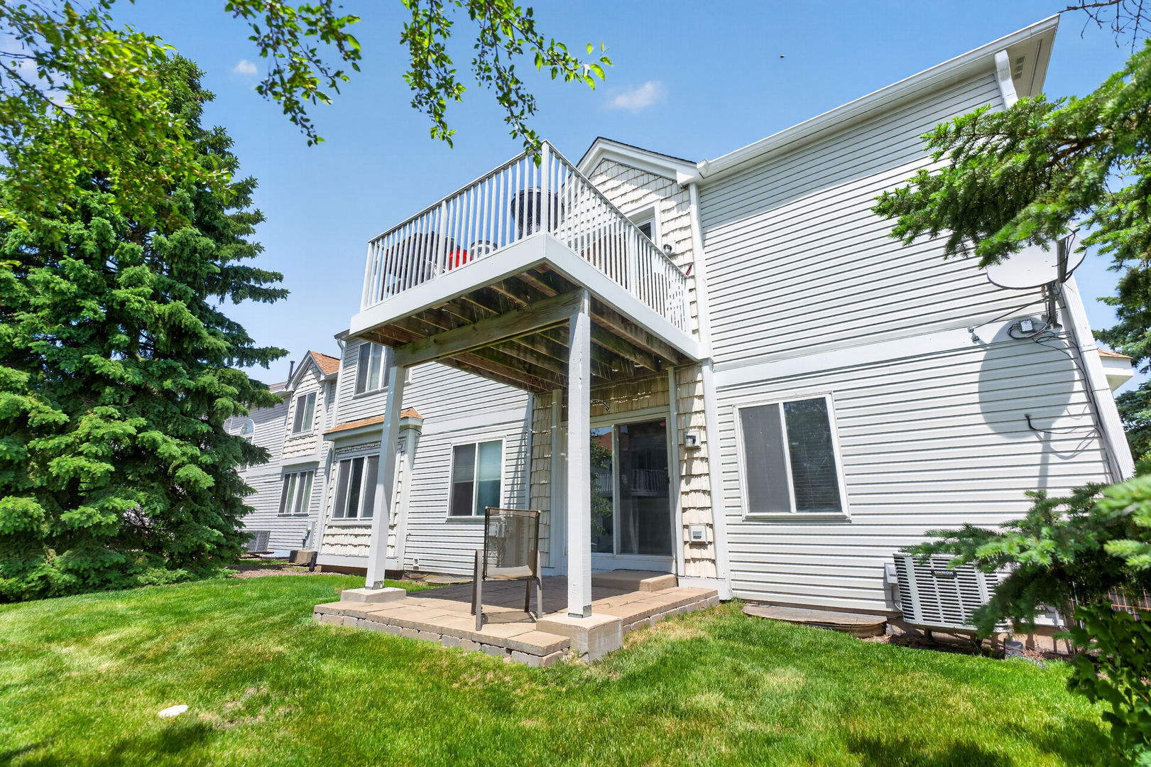 1051 Delta Drive, Elgin, IL 60123