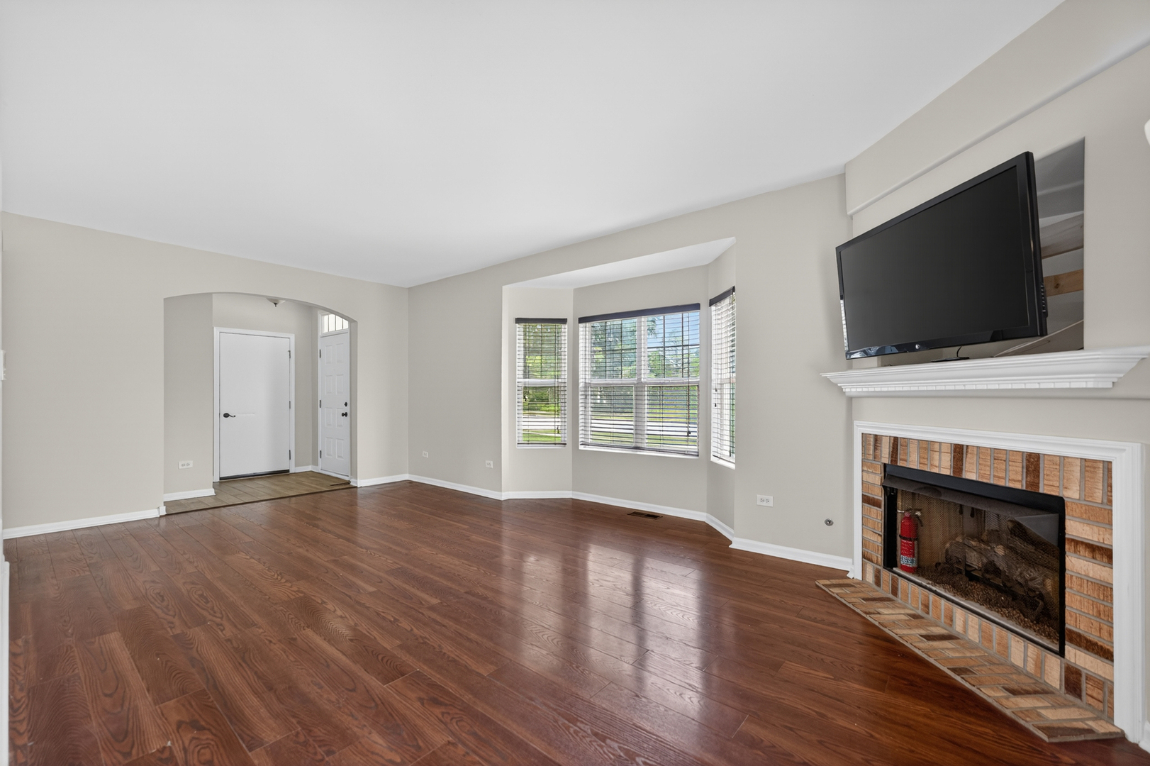 1051 Delta Drive, Elgin, IL 60123