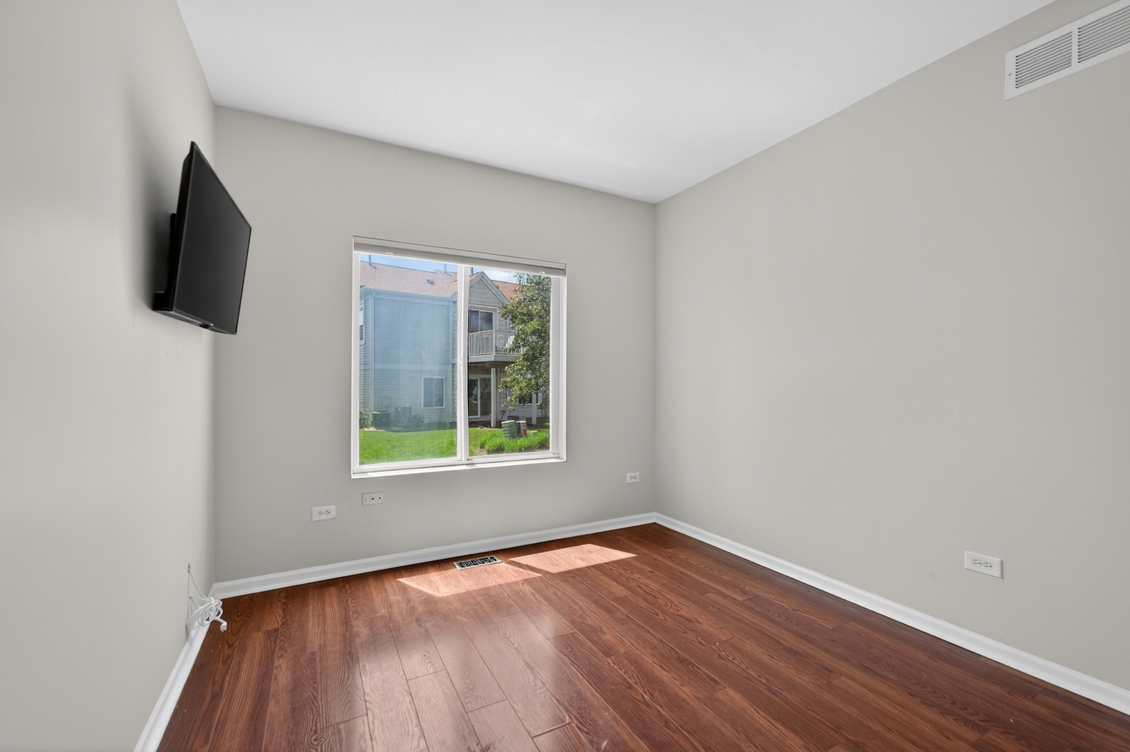 1051 Delta Drive, Elgin, IL 60123