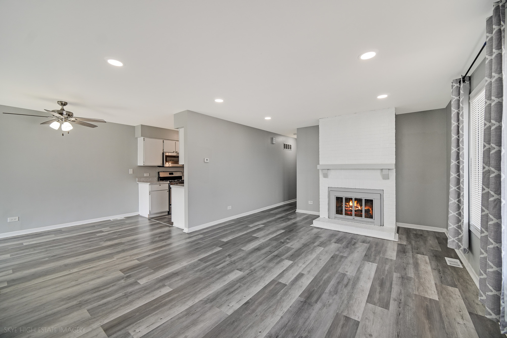 103 Red Barn Road #103, Matteson, IL 60443
