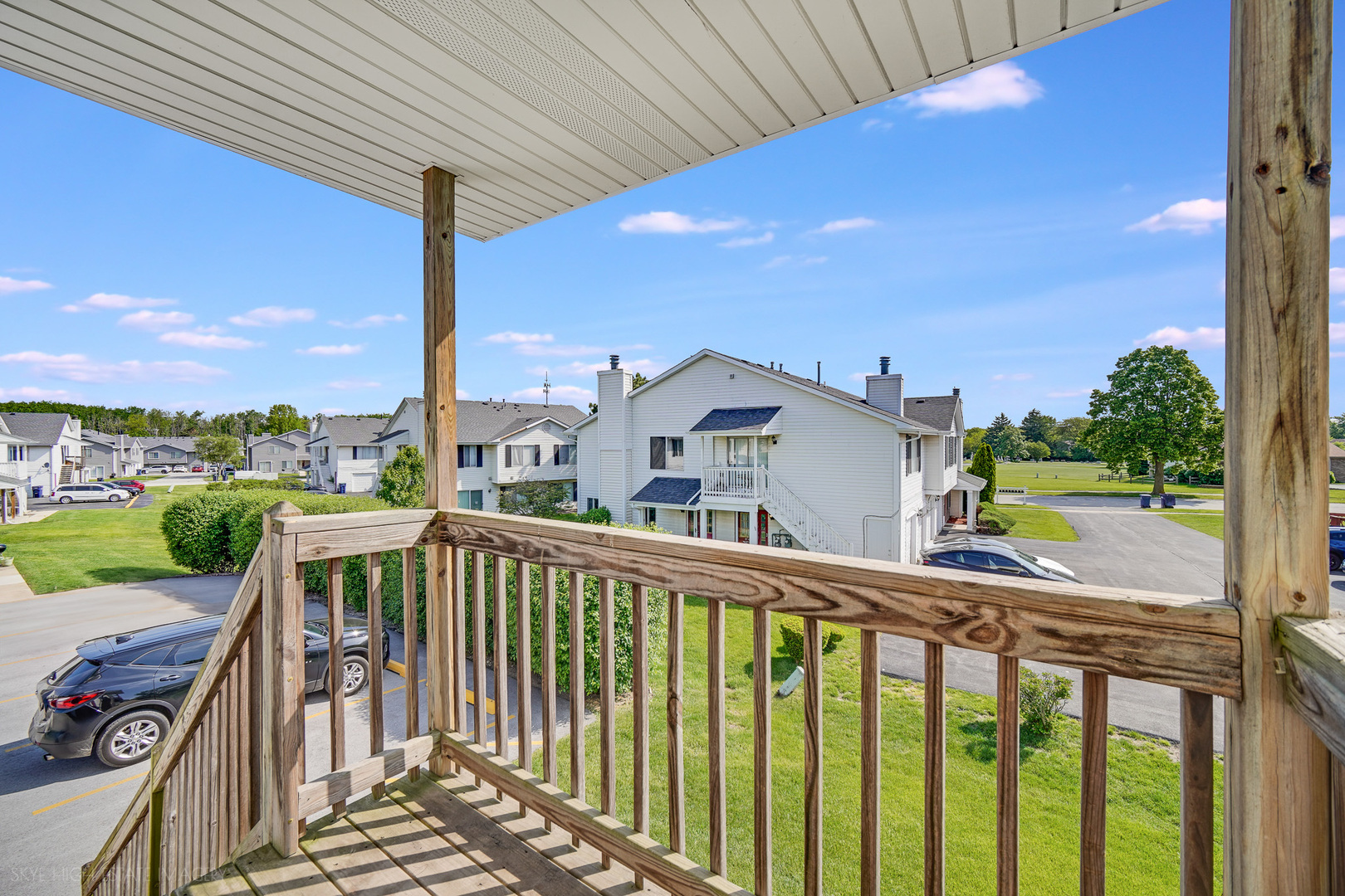 103 Red Barn Road #103, Matteson, IL 60443