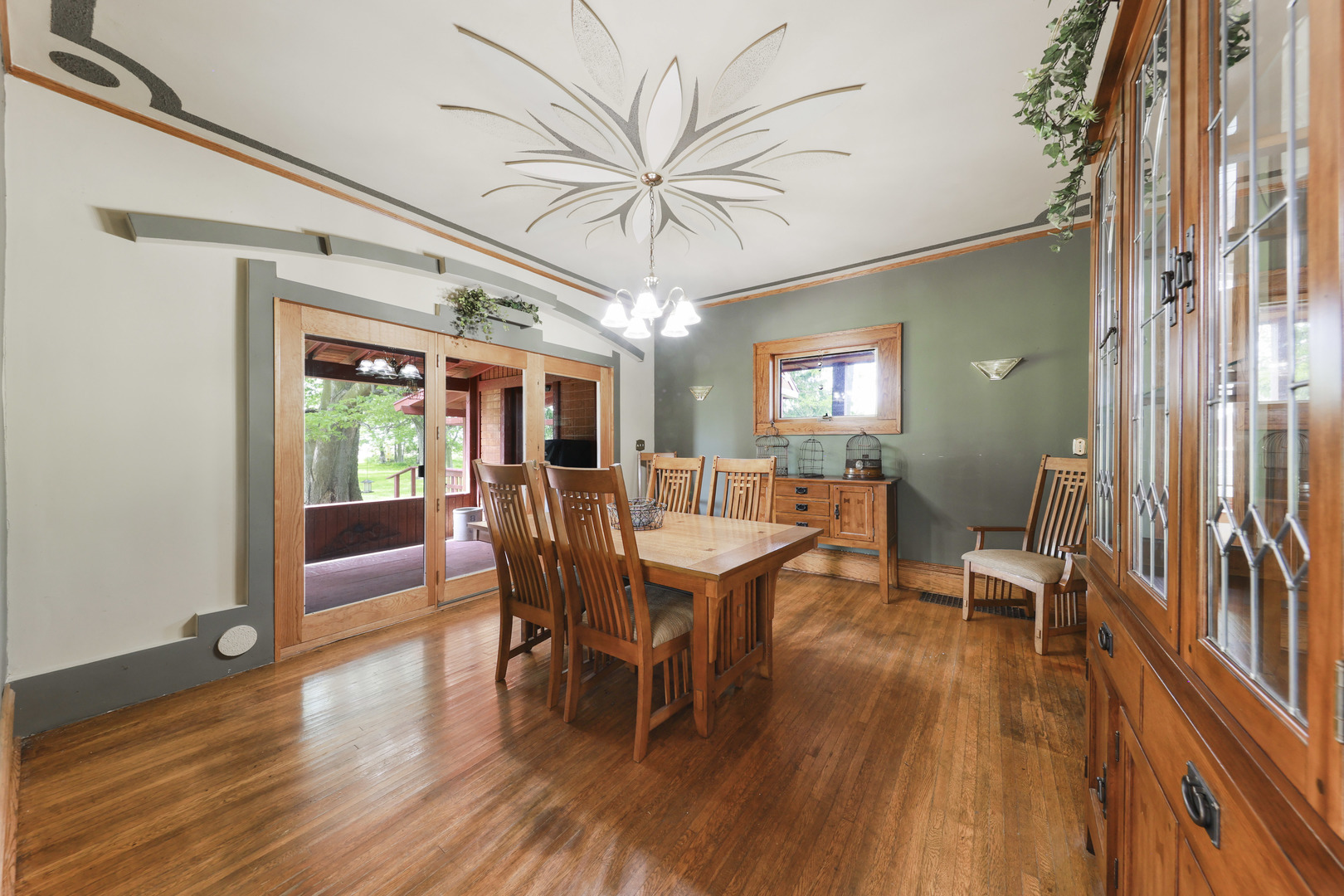 1035 N Gorham Road, Morris, IL 60450