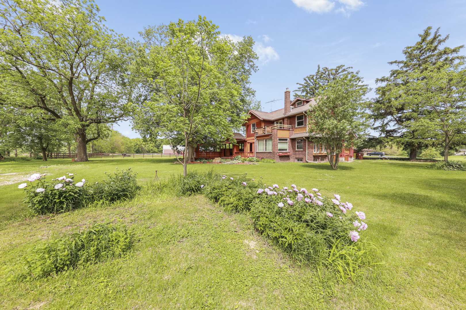 1035 N Gorham Road, Morris, IL 60450