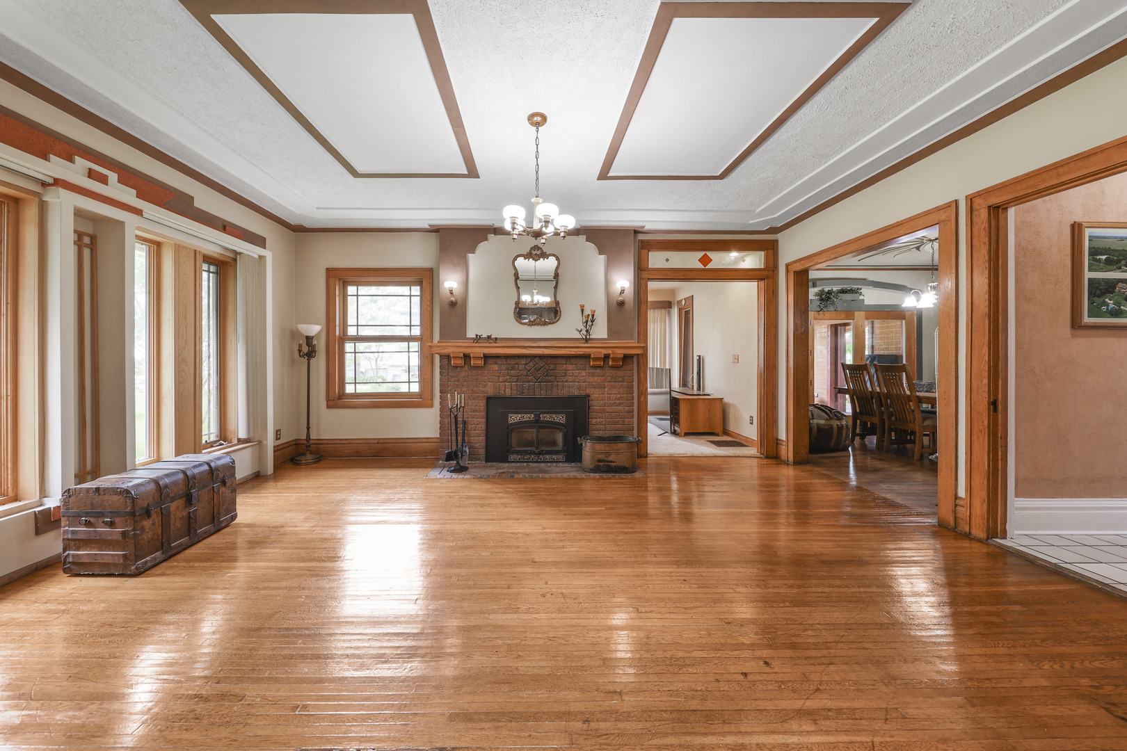 1035 N Gorham Road, Morris, IL 60450