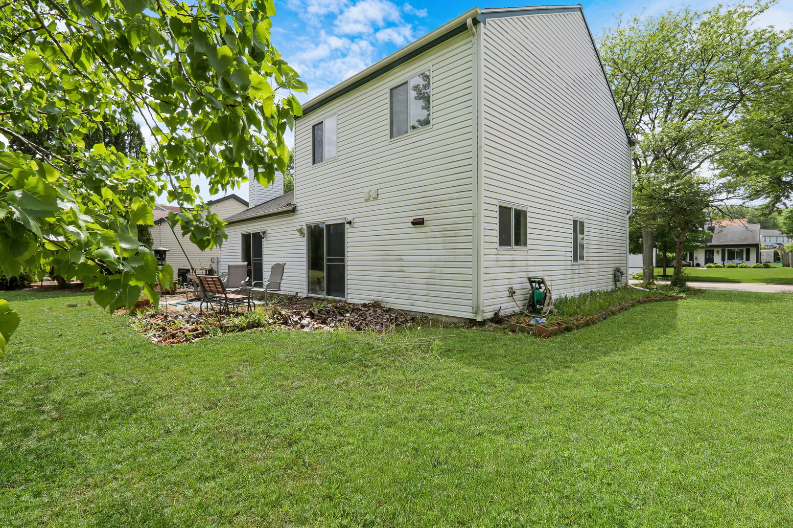 1953 Lawson Boulevard, Gurnee, IL 60031