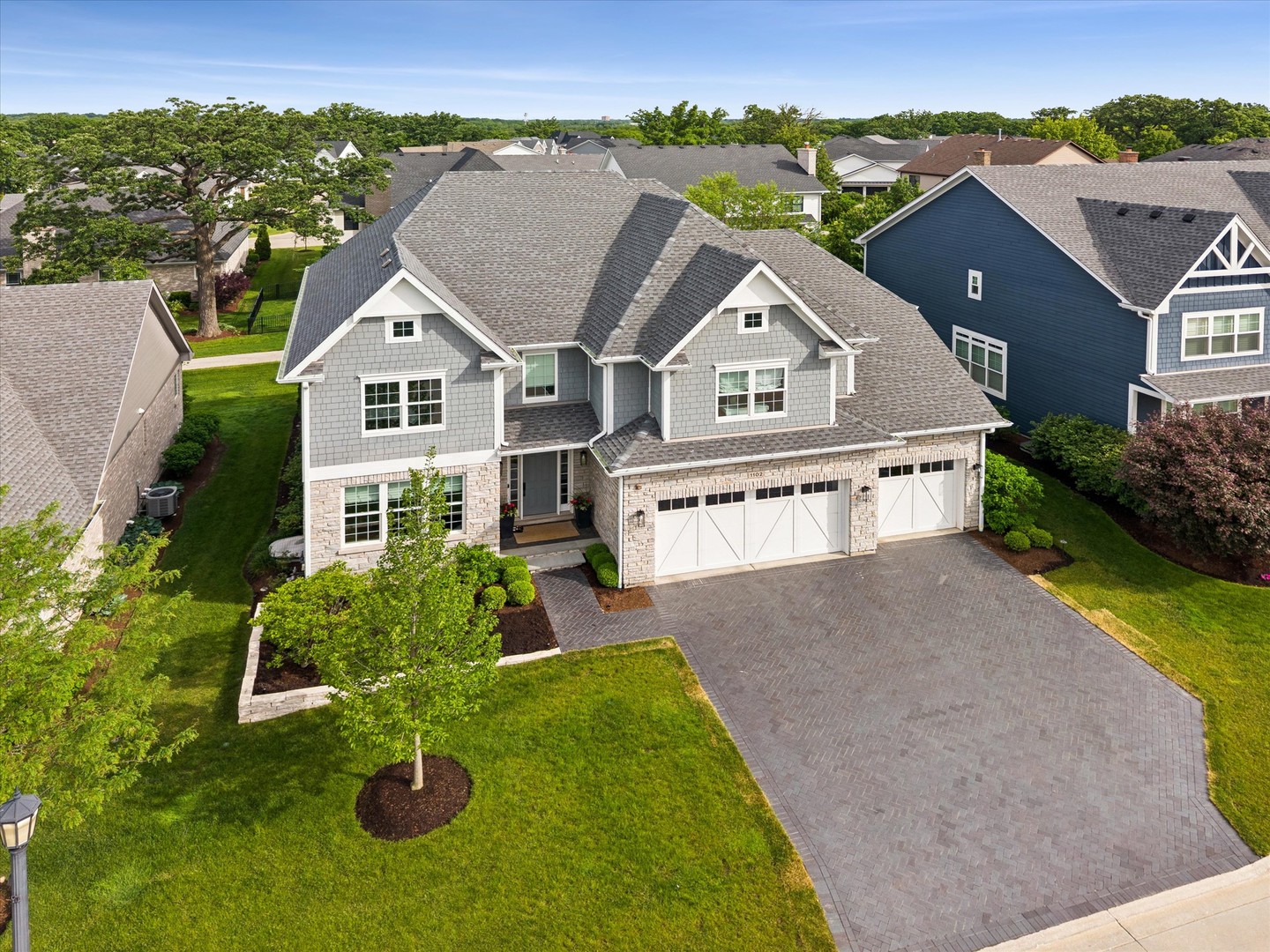1102 White Pine Lane, Western Springs, IL 60558