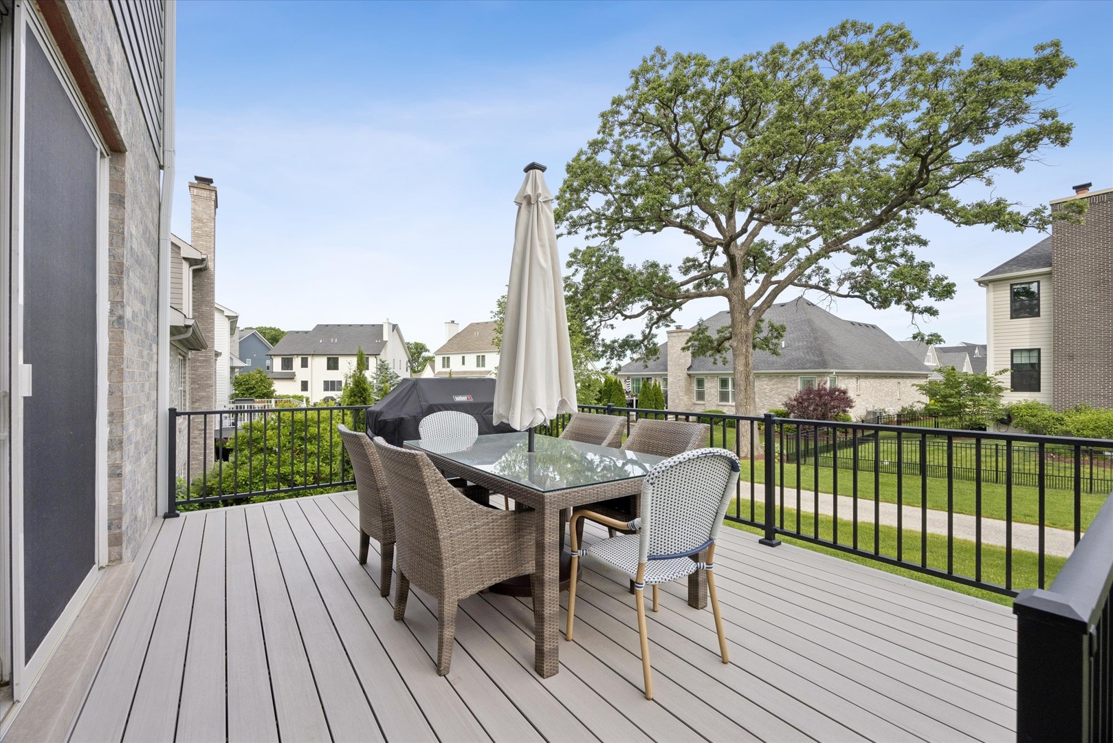 1102 White Pine Lane, Western Springs, IL 60558