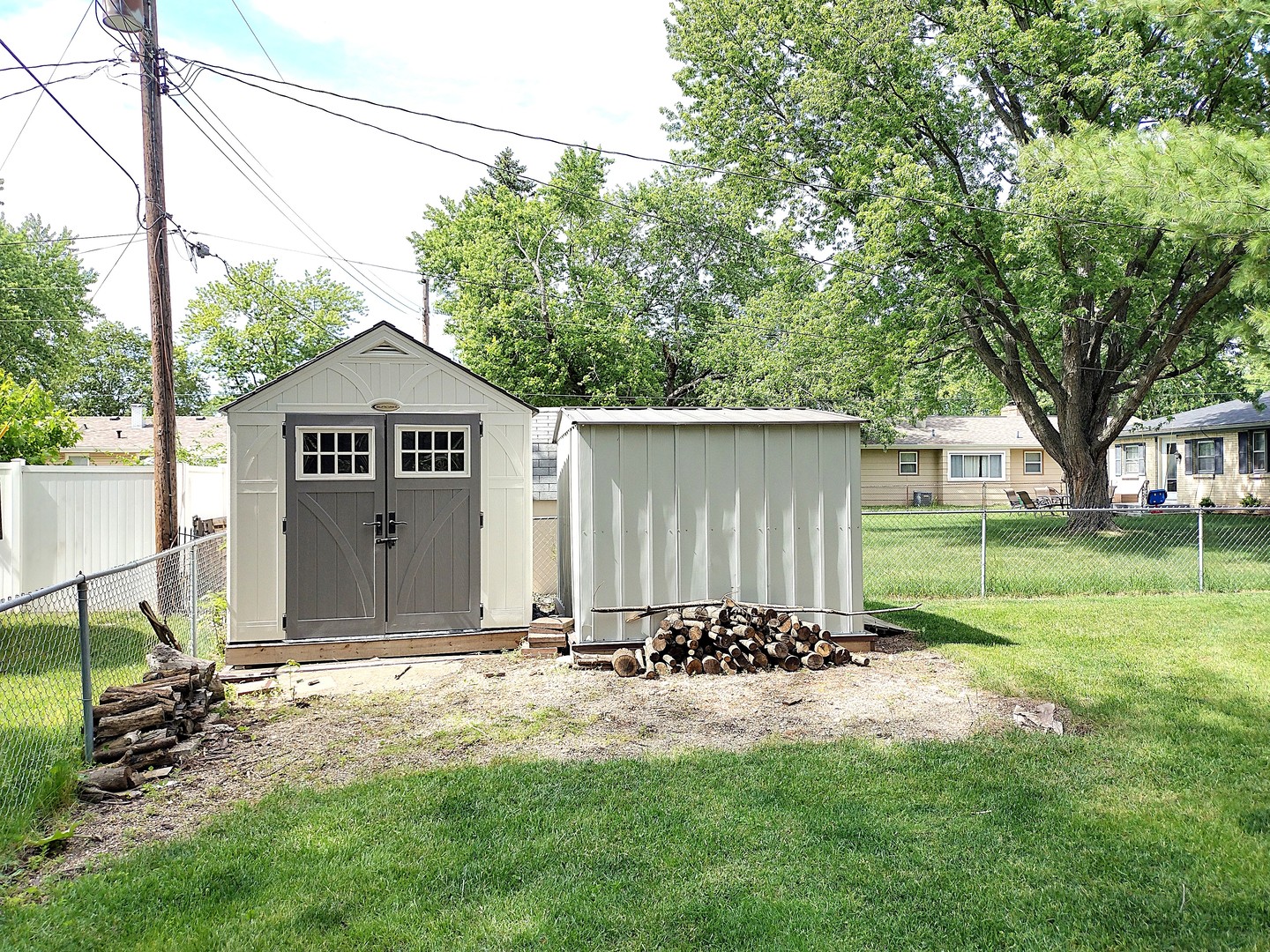 2321 Devon Court, Loves Park, IL 61111