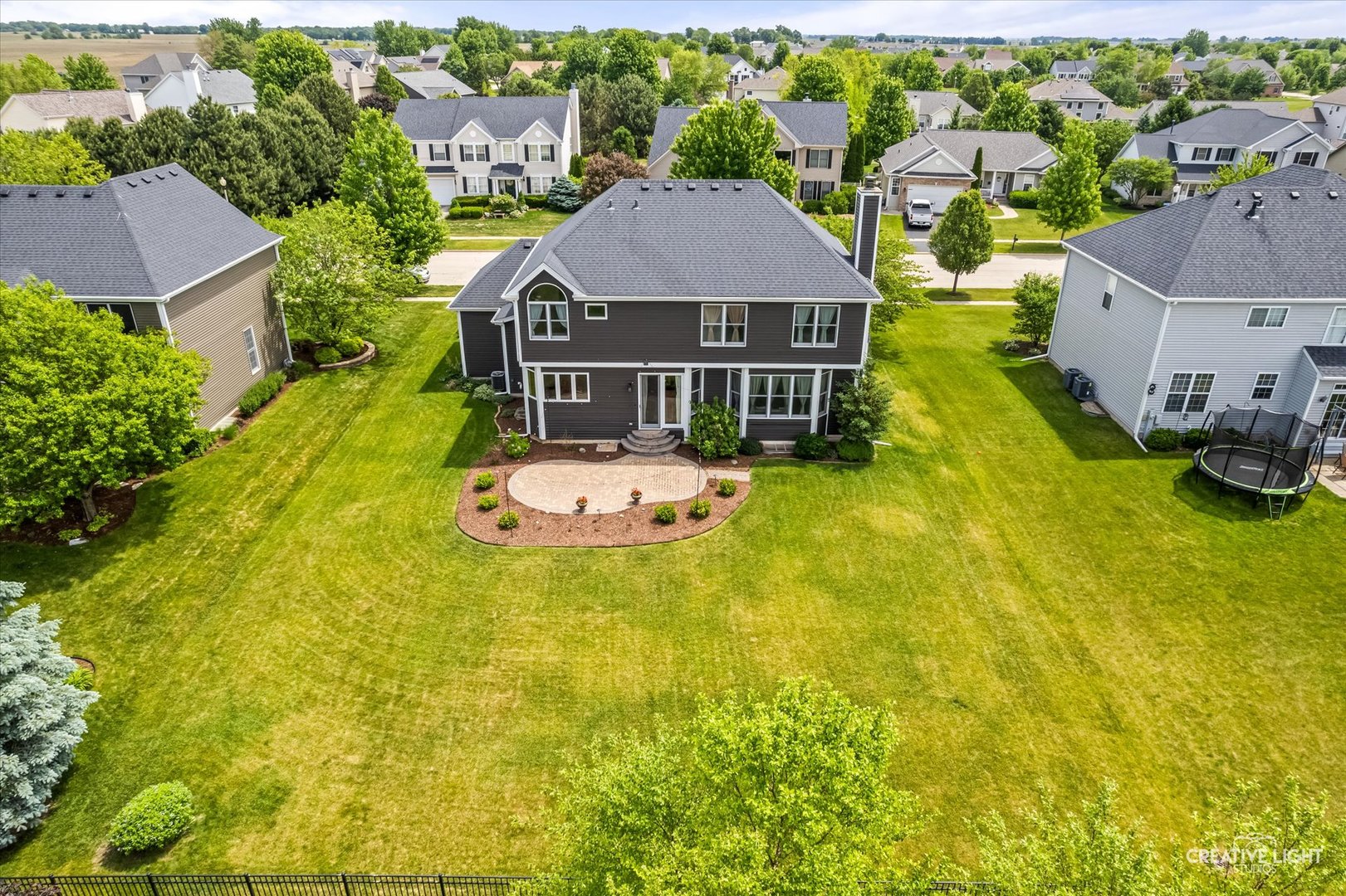 2423 Dustin Drive, Sycamore, IL 60178