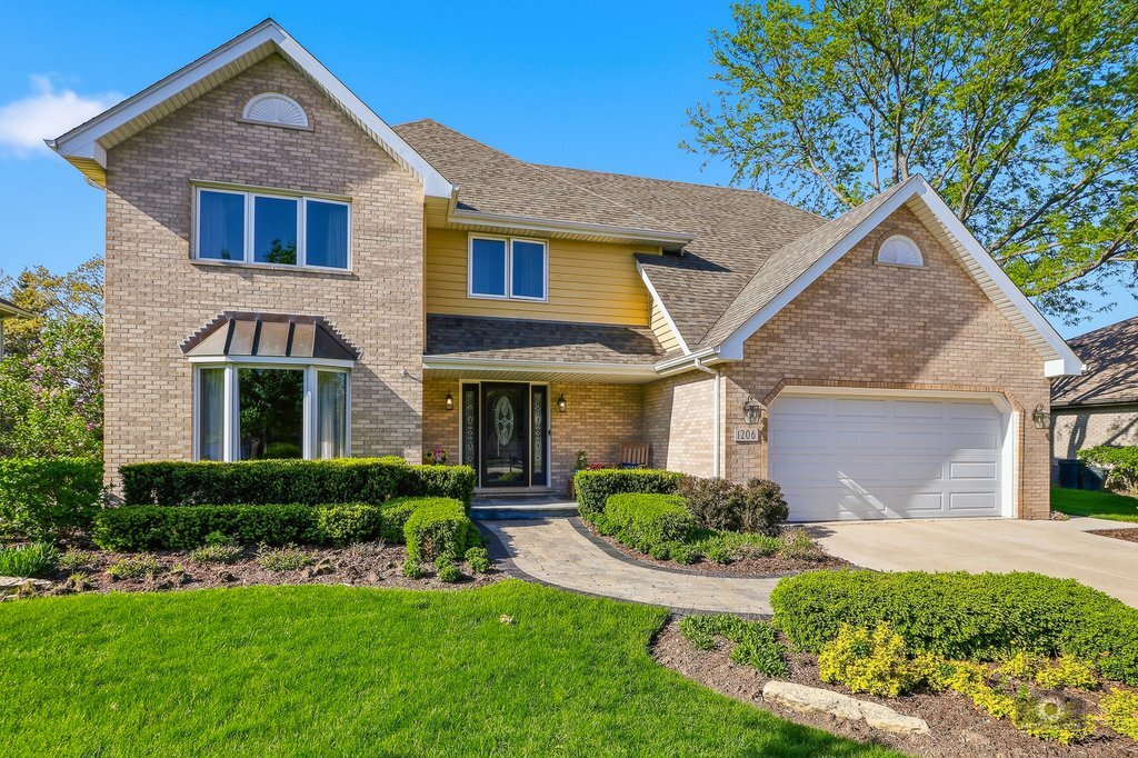 1206 Arbor Drive, Lemont, IL 60439