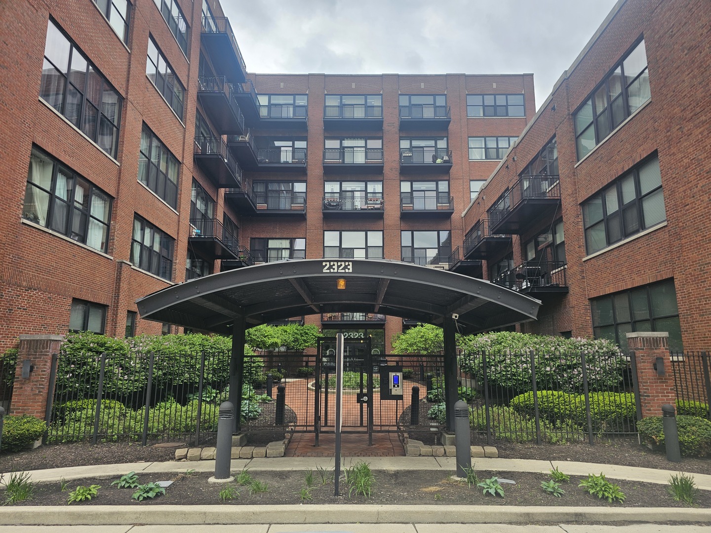2323 W Pershing Road #128, Chicago, IL 60609