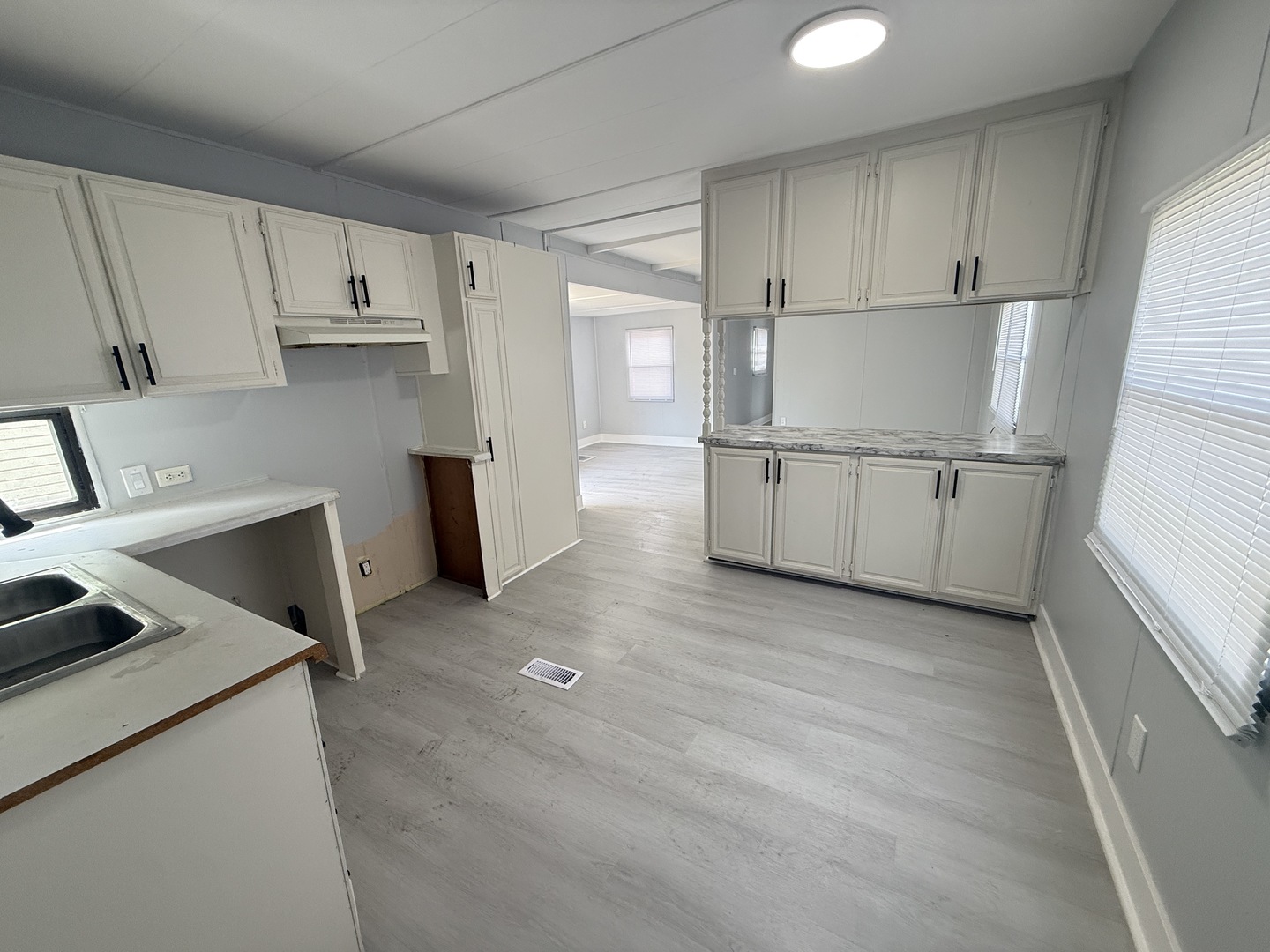 1712 S Dixie Highway #263, Crete, IL 60417