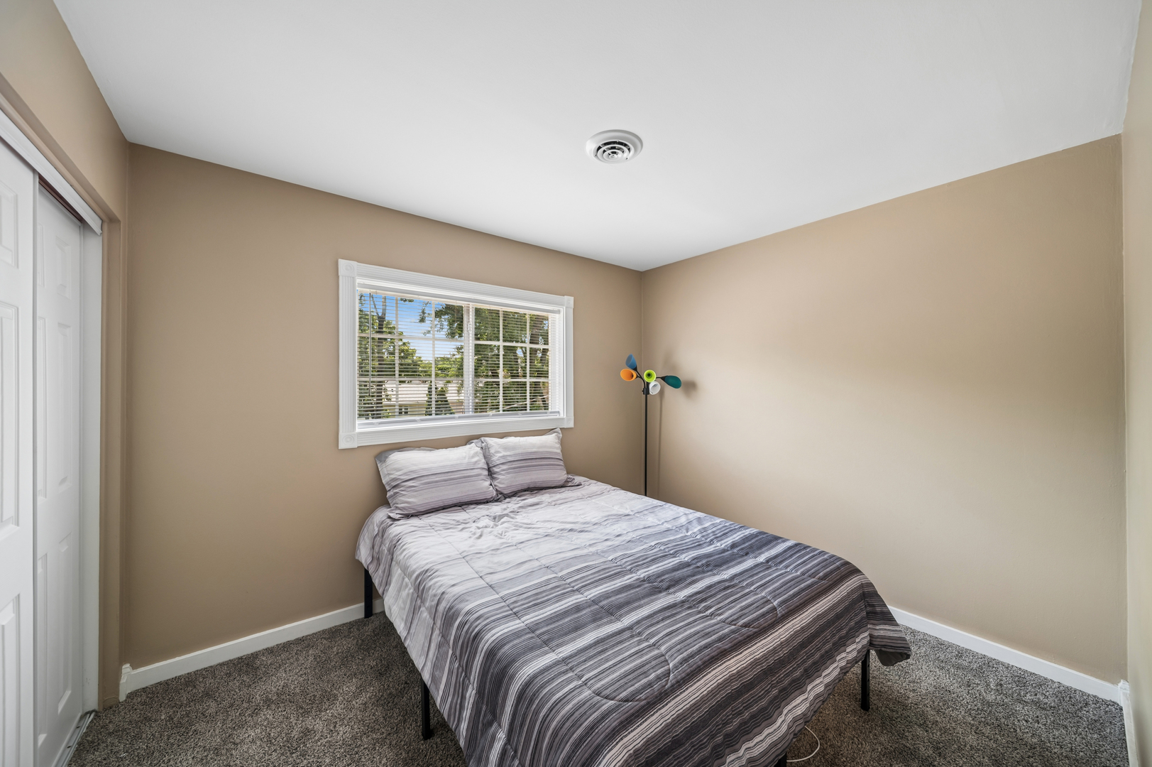 319 W Central Avenue, Lombard, IL 60148