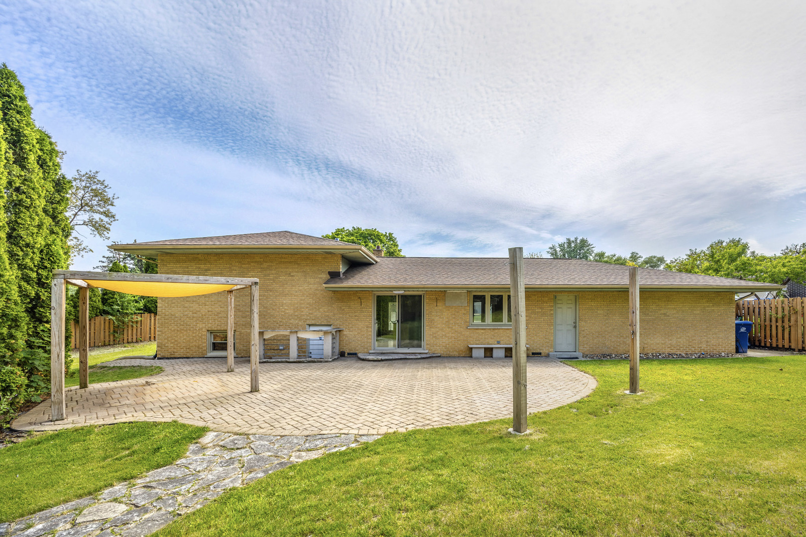 8610 Orchard Drive, Hickory Hills, IL 60457