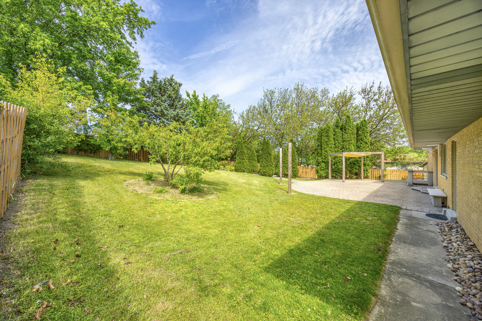 8610 Orchard Drive, Hickory Hills, IL 60457
