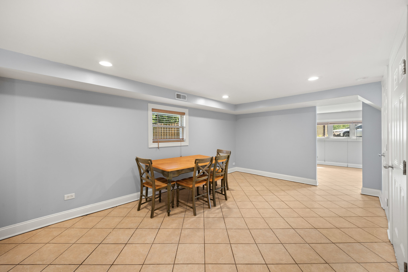 8610 Orchard Drive, Hickory Hills, IL 60457