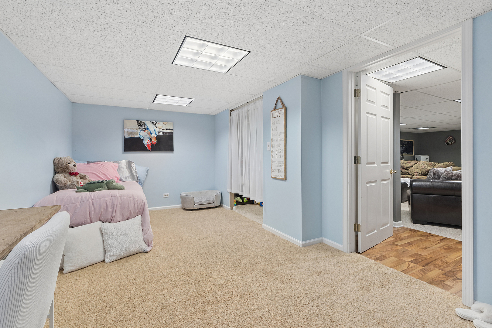 437 N Kevin Drive, Addison, IL 60101