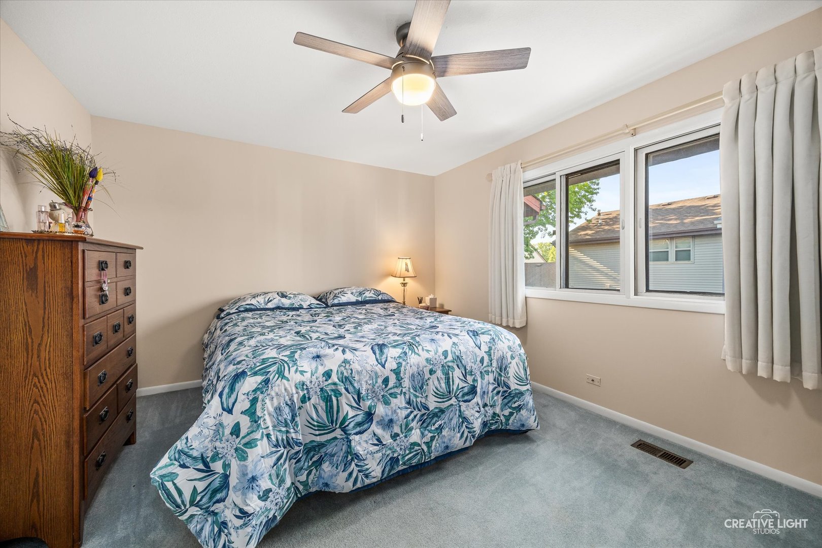 30W056 Buckthorn Court, Warrenville, IL 60555