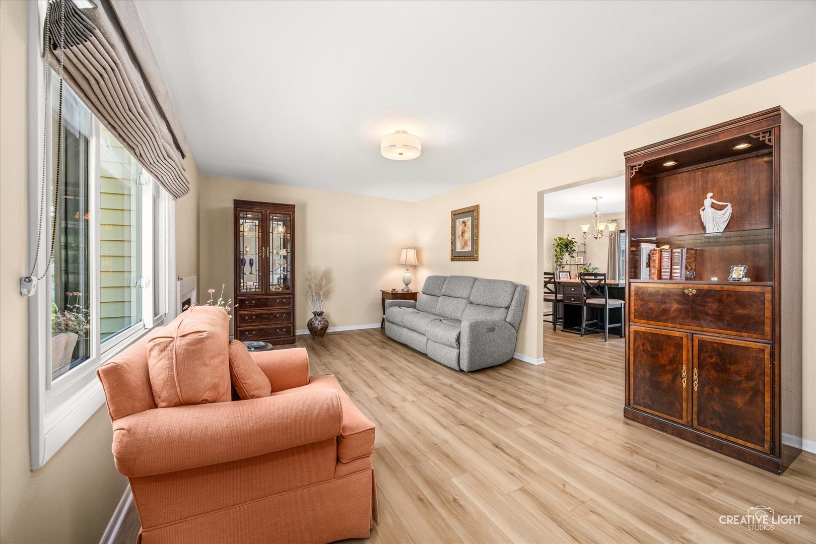 30W056 Buckthorn Court, Warrenville, IL 60555