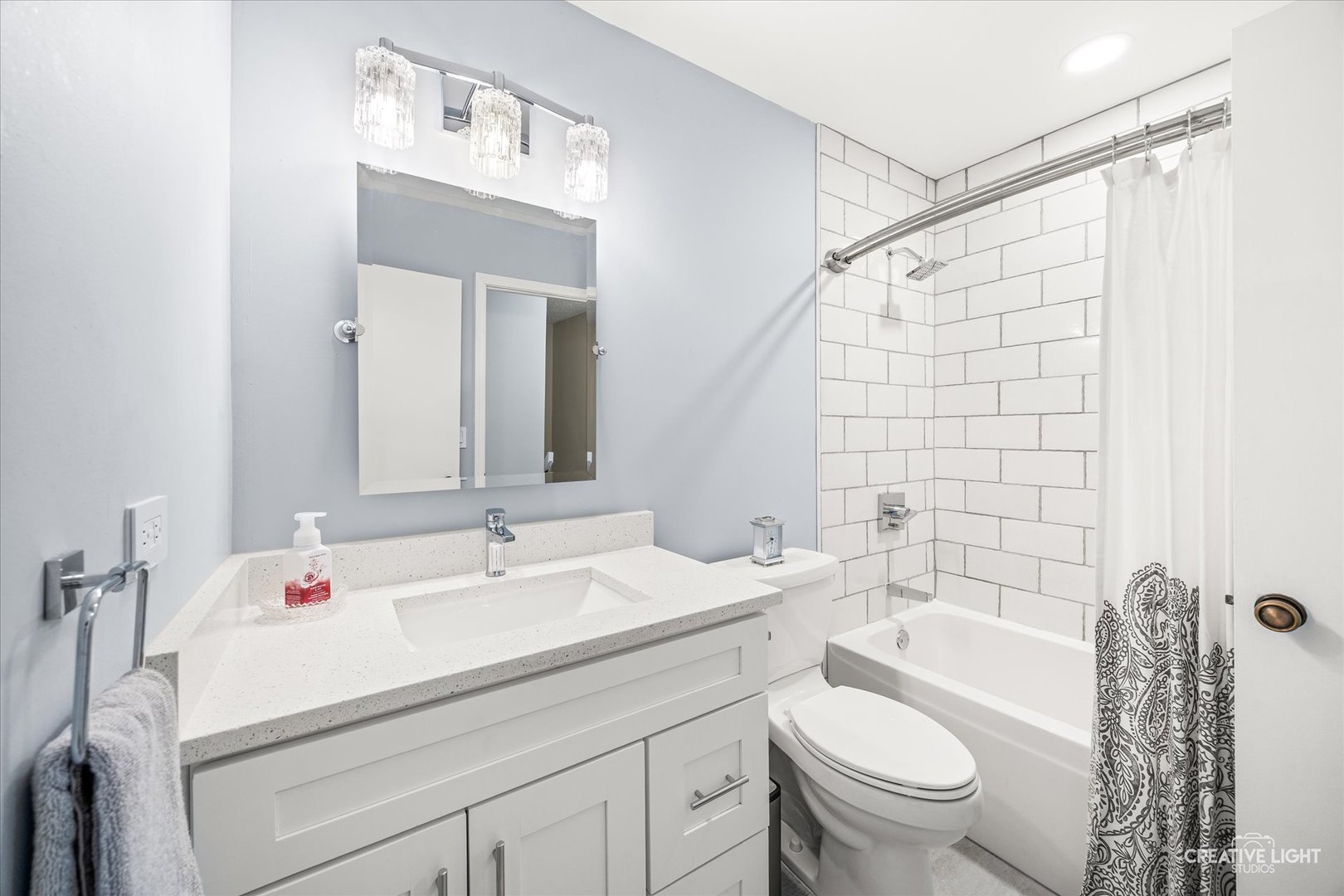 30W056 Buckthorn Court, Warrenville, IL 60555