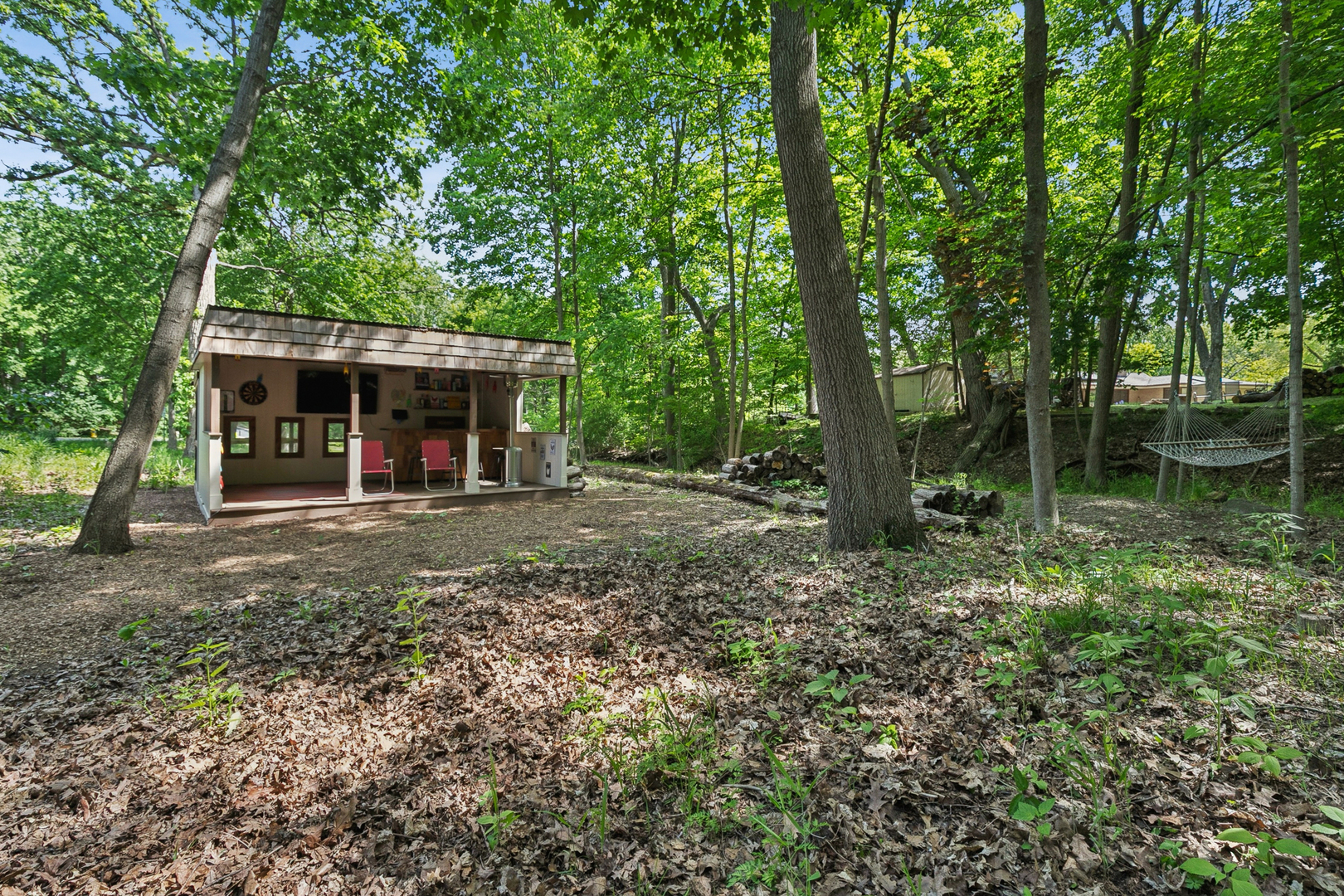 32433 N Forest Drive, Grayslake, IL 60030