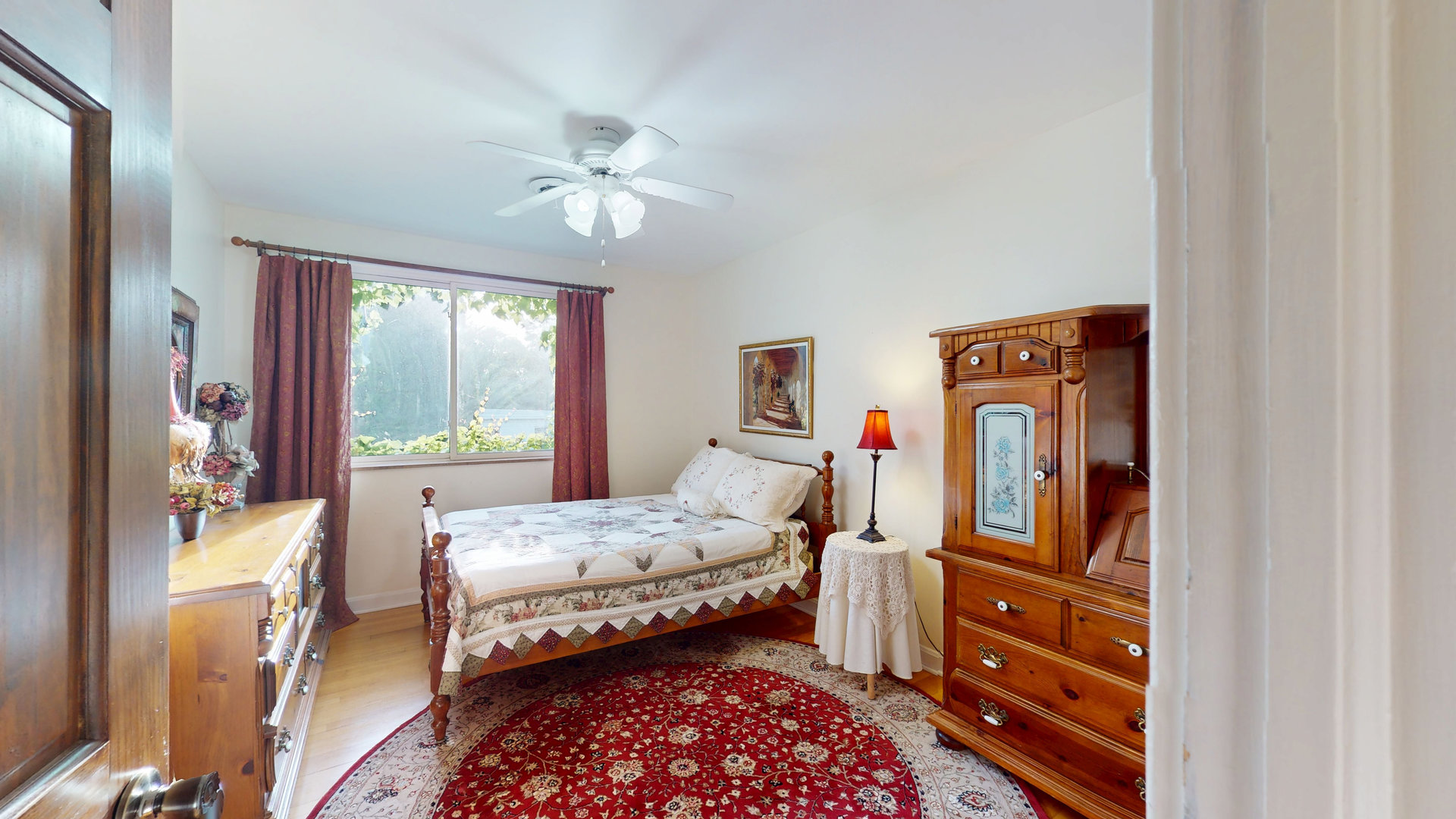 315 E Union Avenue, Wheaton, IL 60187