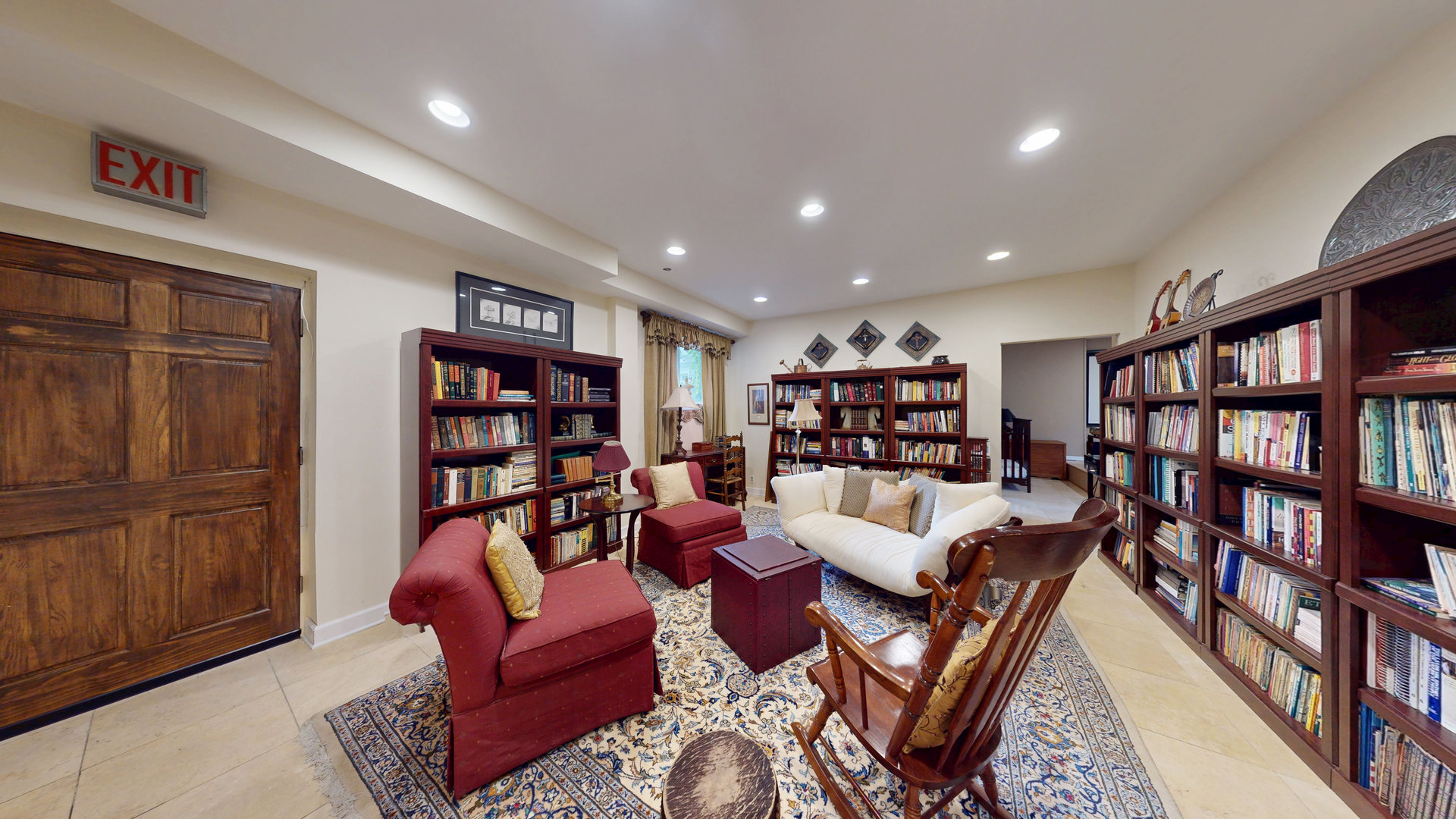 315 E Union Avenue, Wheaton, IL 60187