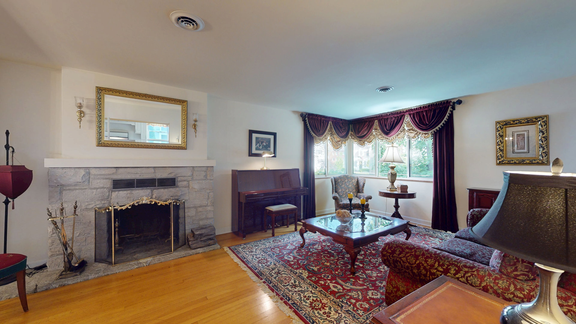 315 E Union Avenue, Wheaton, IL 60187