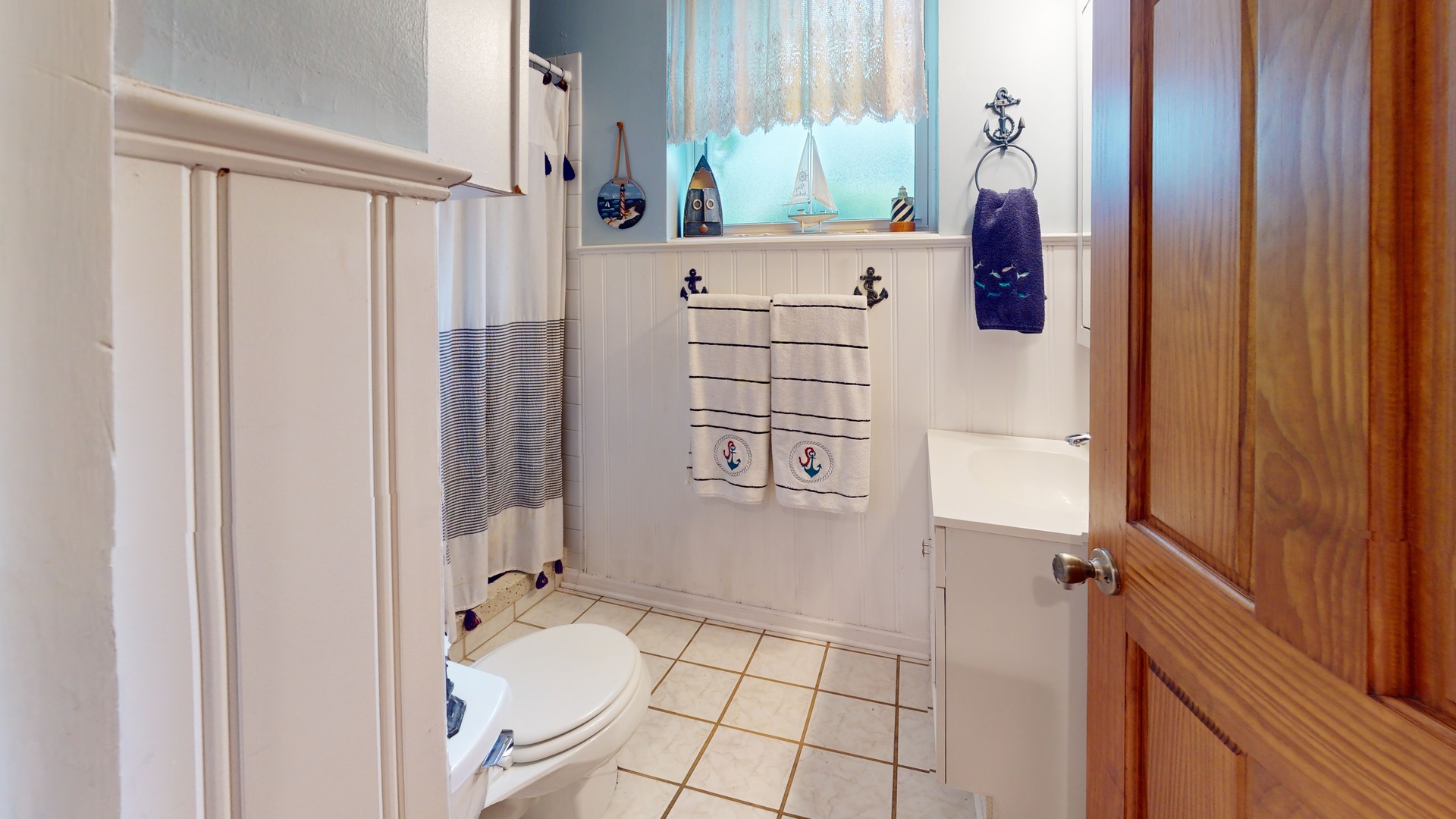 315 E Union Avenue, Wheaton, IL 60187