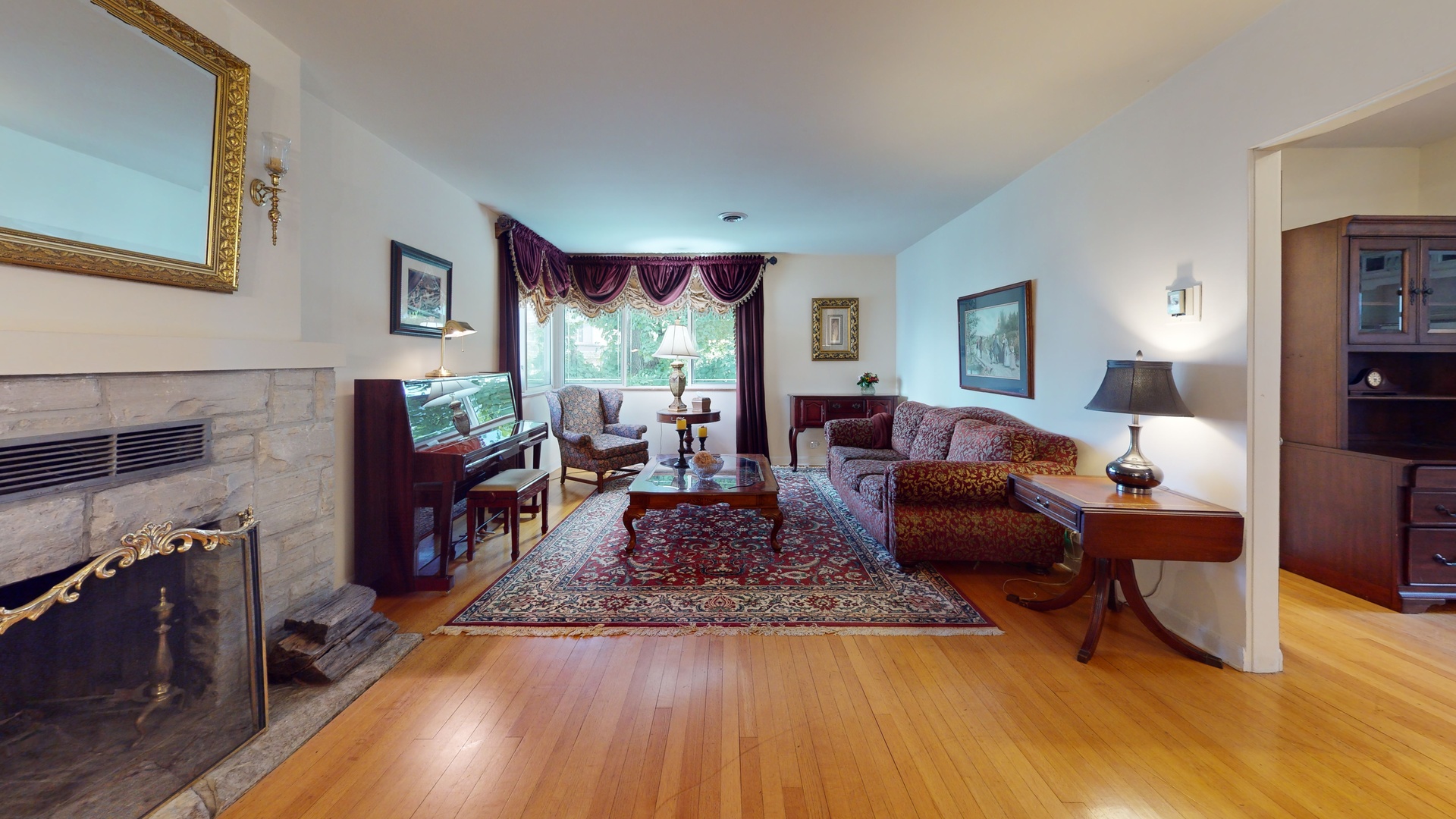 315 E Union Avenue, Wheaton, IL 60187