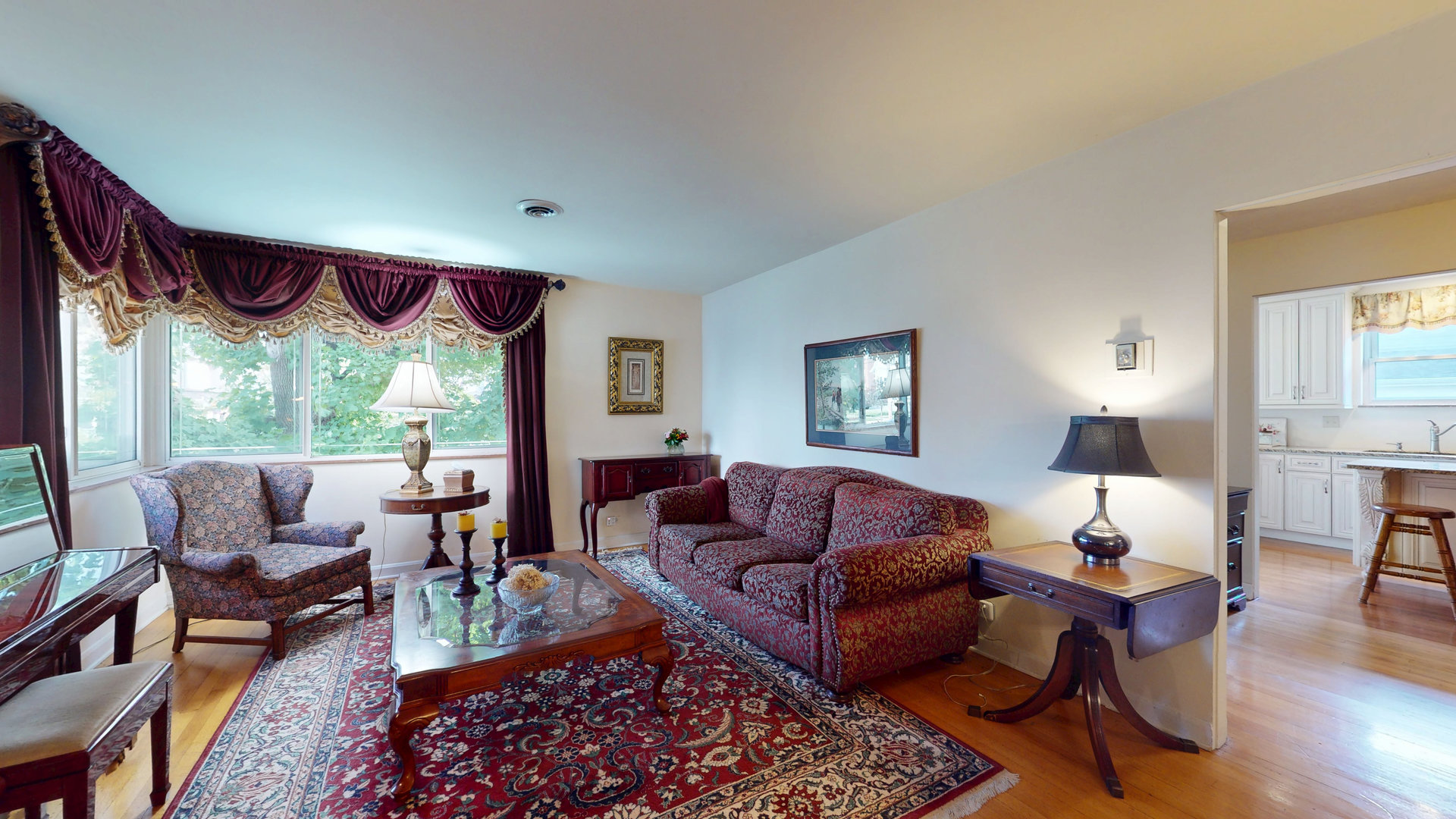 315 E Union Avenue, Wheaton, IL 60187