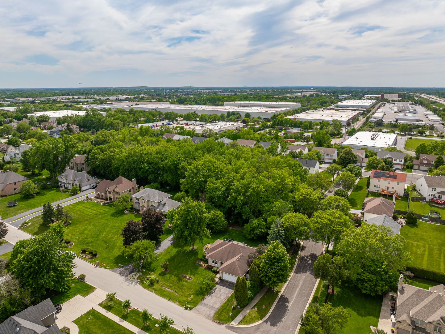 1680 Logan Street, Roselle, IL 60172