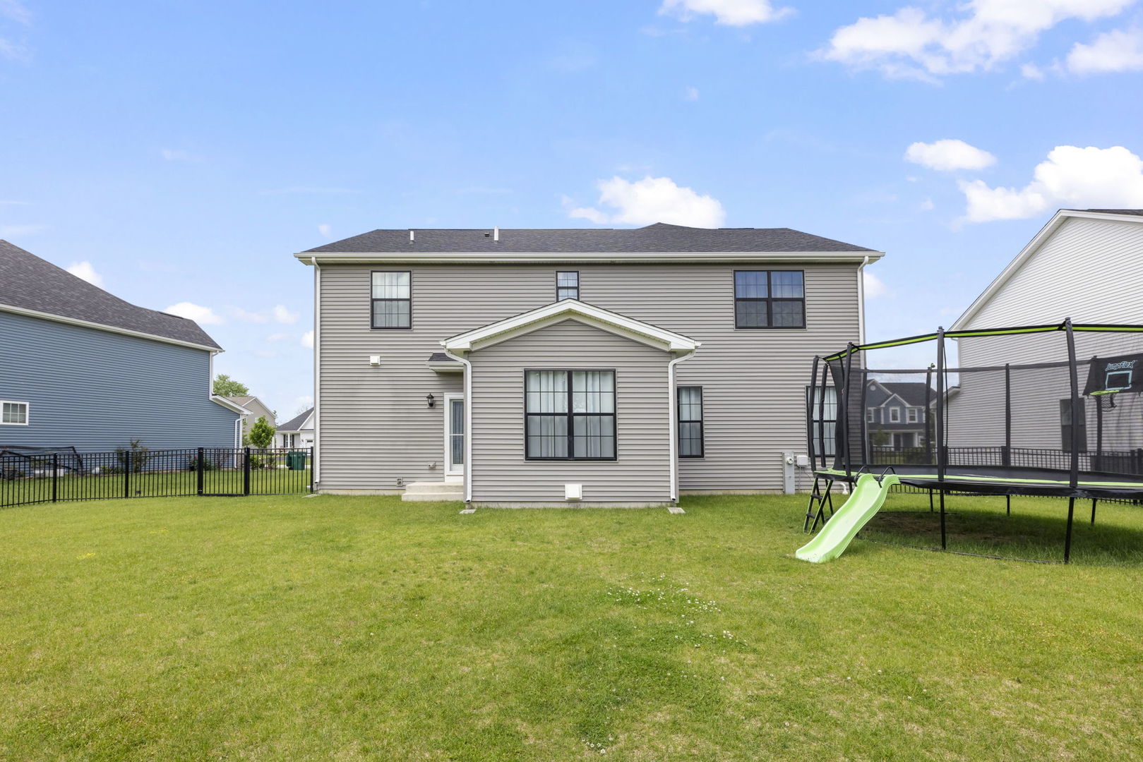 12601 S Poplar Crossing, Plainfield, IL 60585