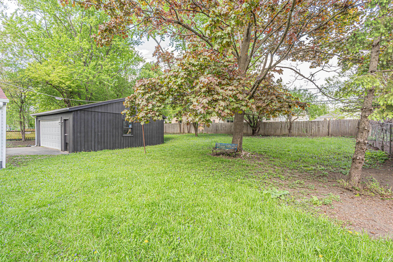 15 Johnathan Road, Lake Zurich, IL 60047