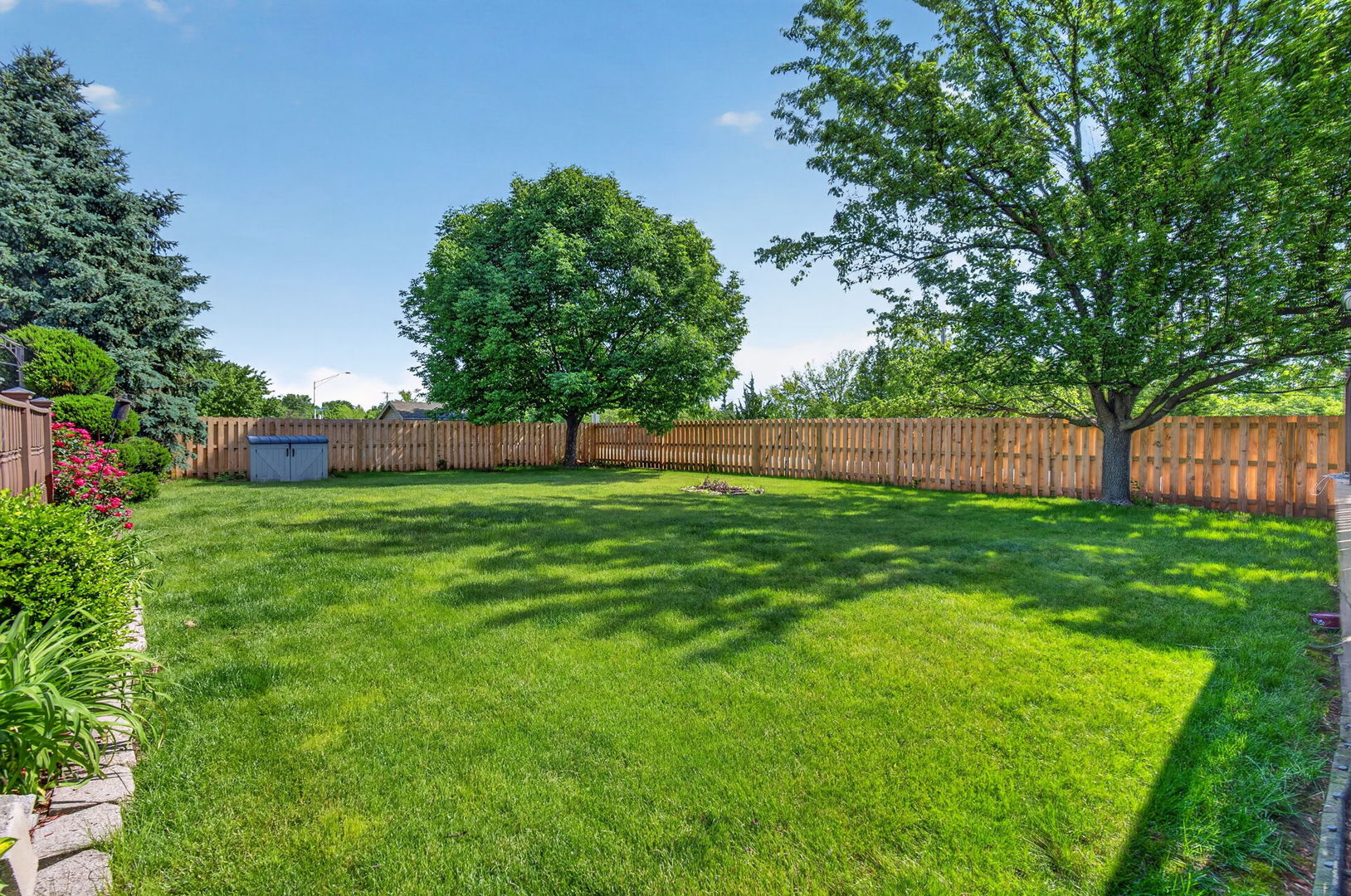 24453 S Blackhawk Drive, Channahon, IL 60410