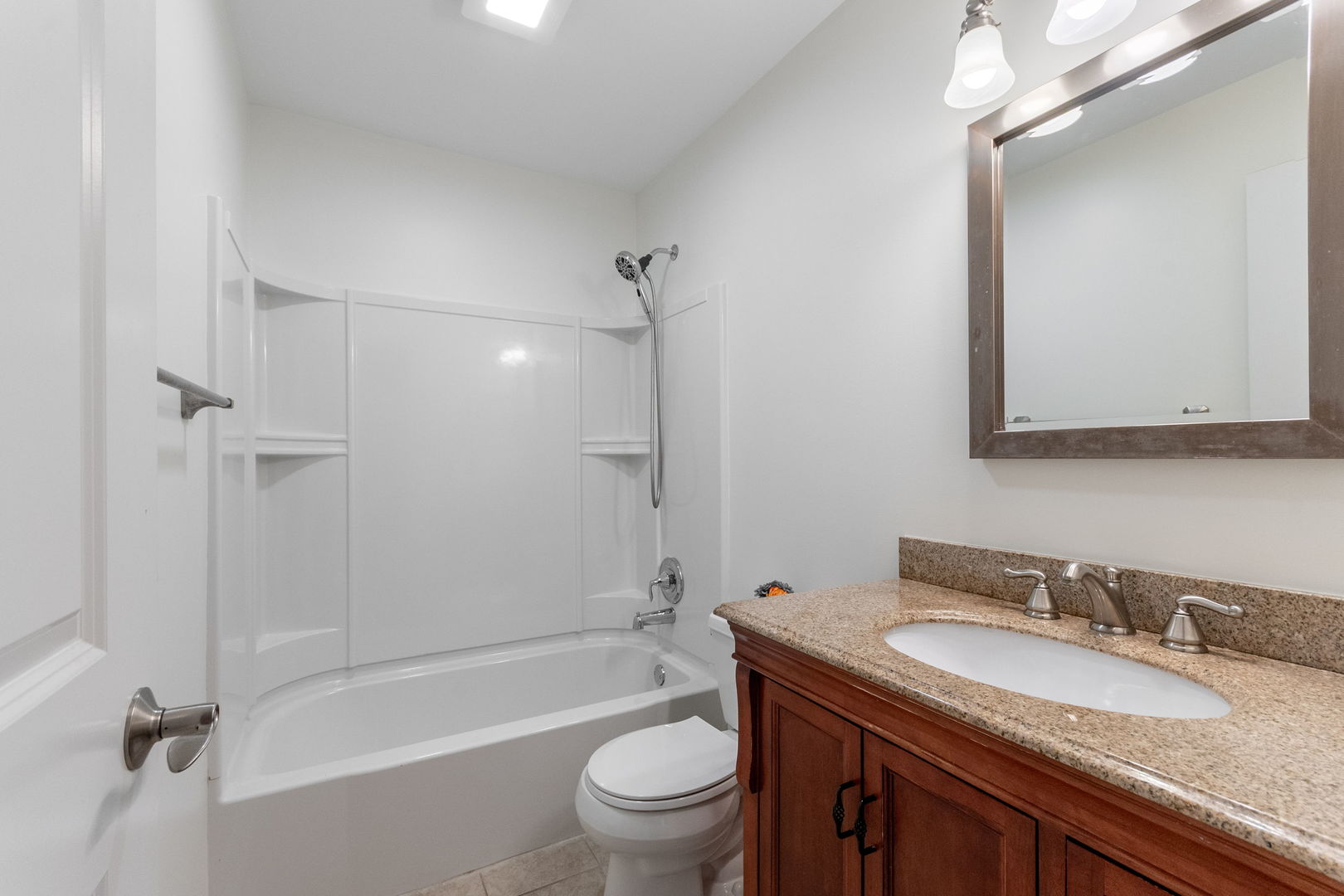 428 Ingleside Avenue, Aurora, IL 60506