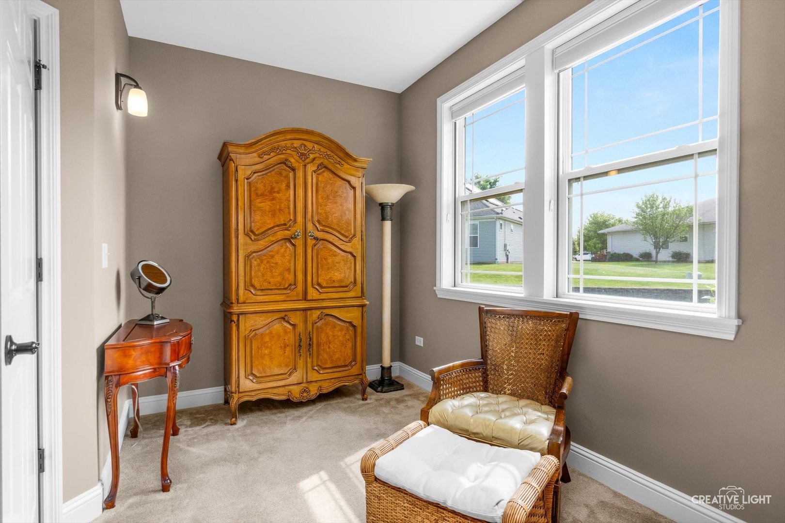 2832 Chevy Chase Lane, Naperville, IL 60564