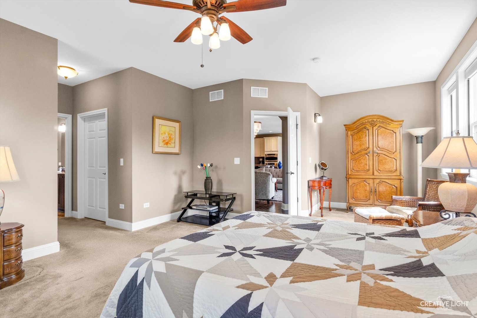 2832 Chevy Chase Lane, Naperville, IL 60564