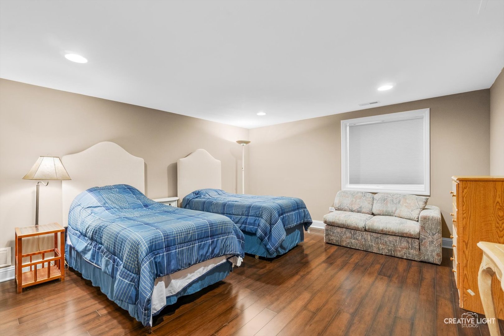 2832 Chevy Chase Lane, Naperville, IL 60564
