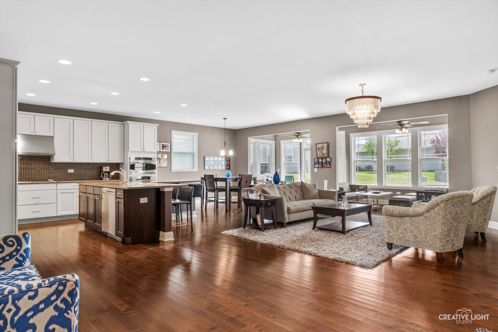 2832 Chevy Chase Lane, Naperville, IL 60564