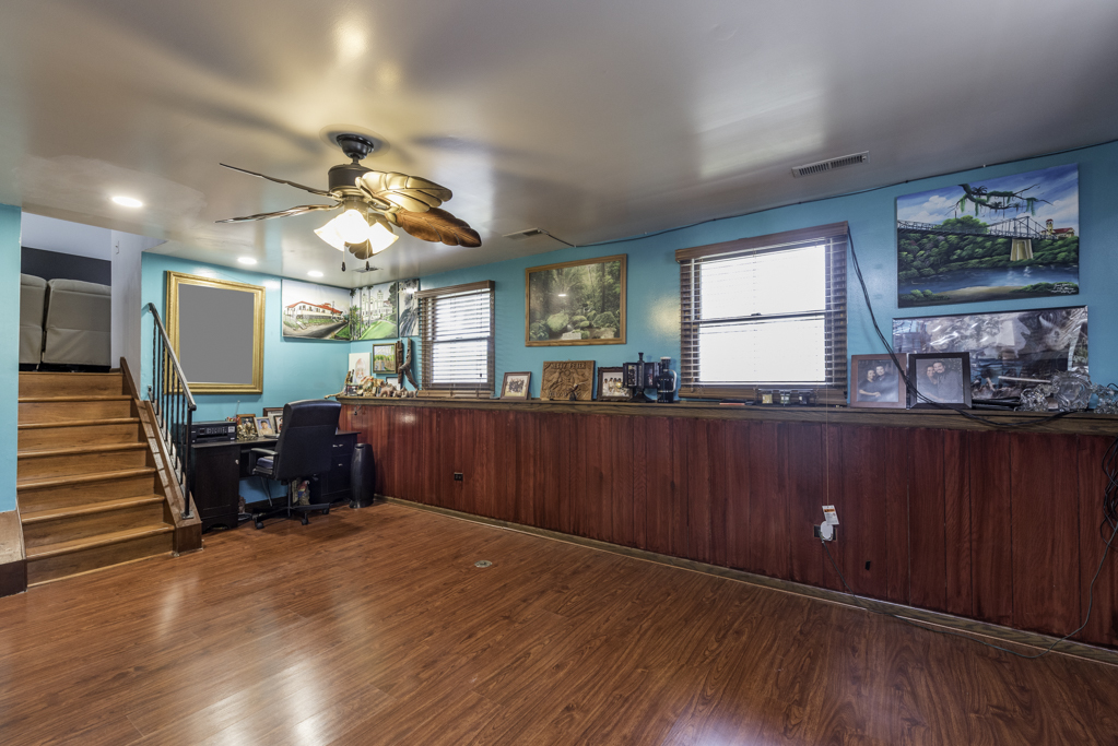 3332 N Lewis Avenue, Waukegan, IL 60087