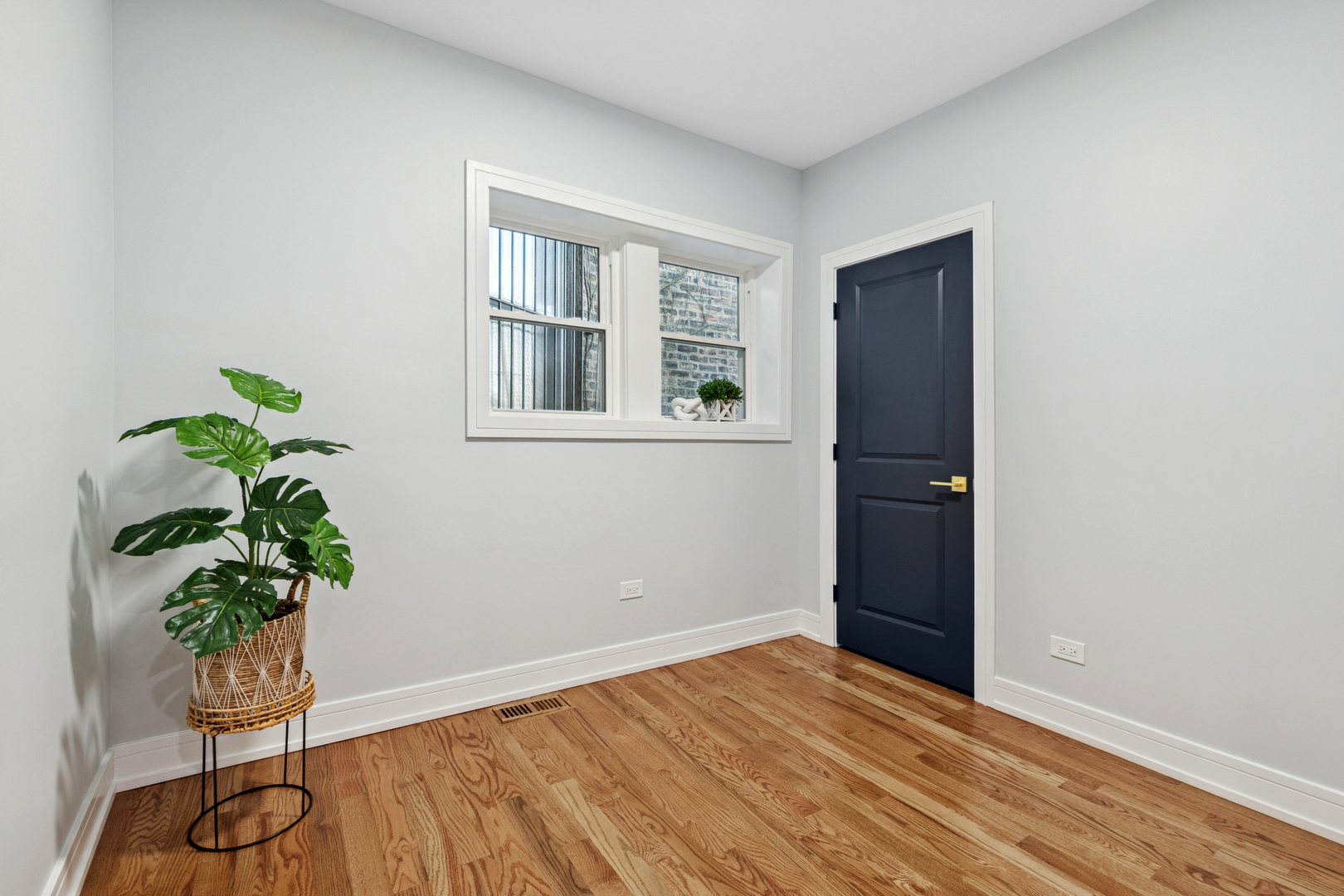 5168 S Wabash Avenue, Chicago, IL 60615