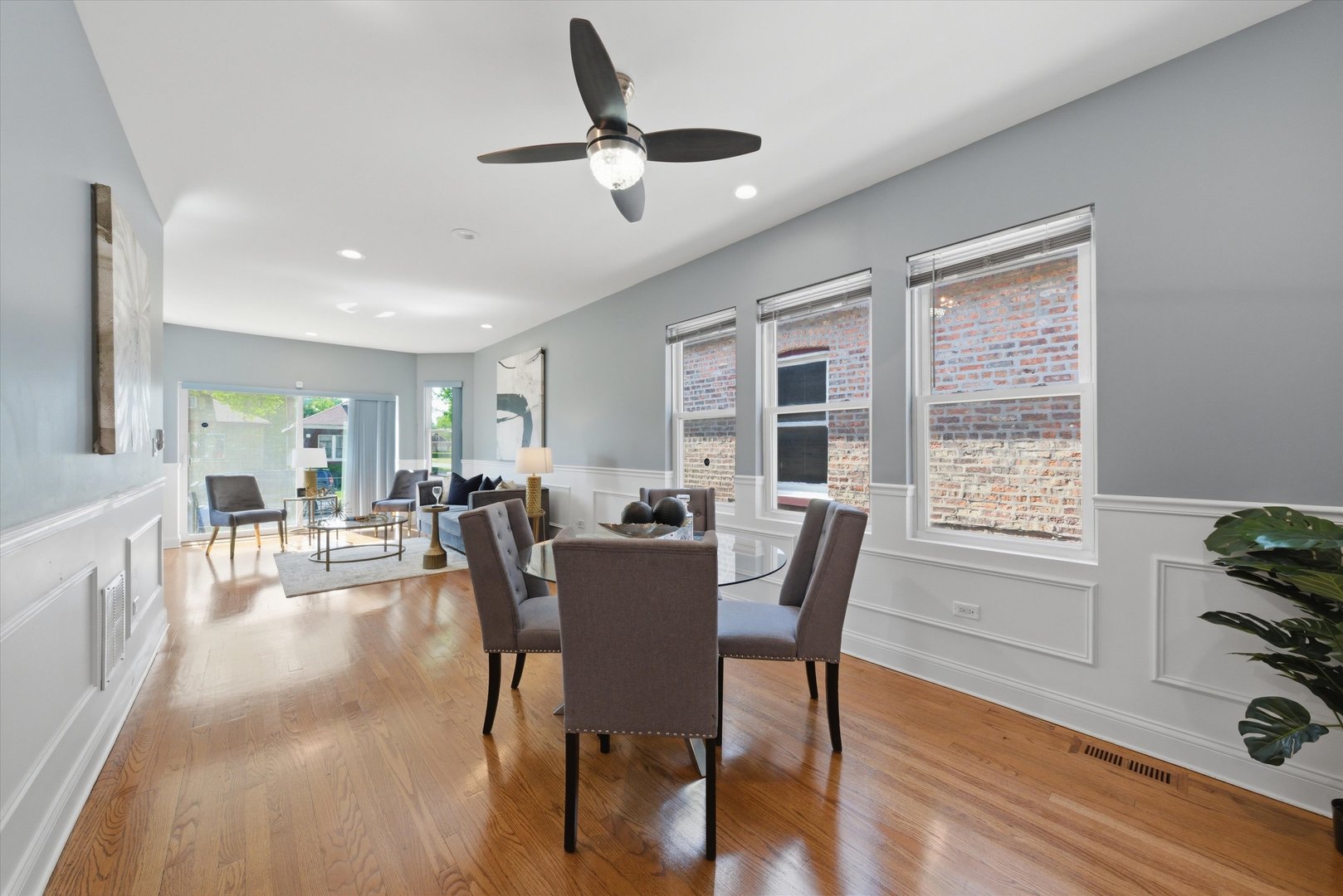 10203 S Sangamon Street, Chicago, IL 60643