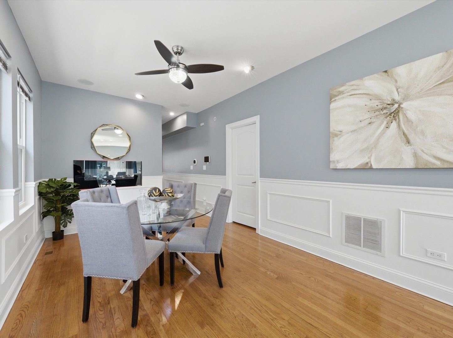 10203 S Sangamon Street, Chicago, IL 60643