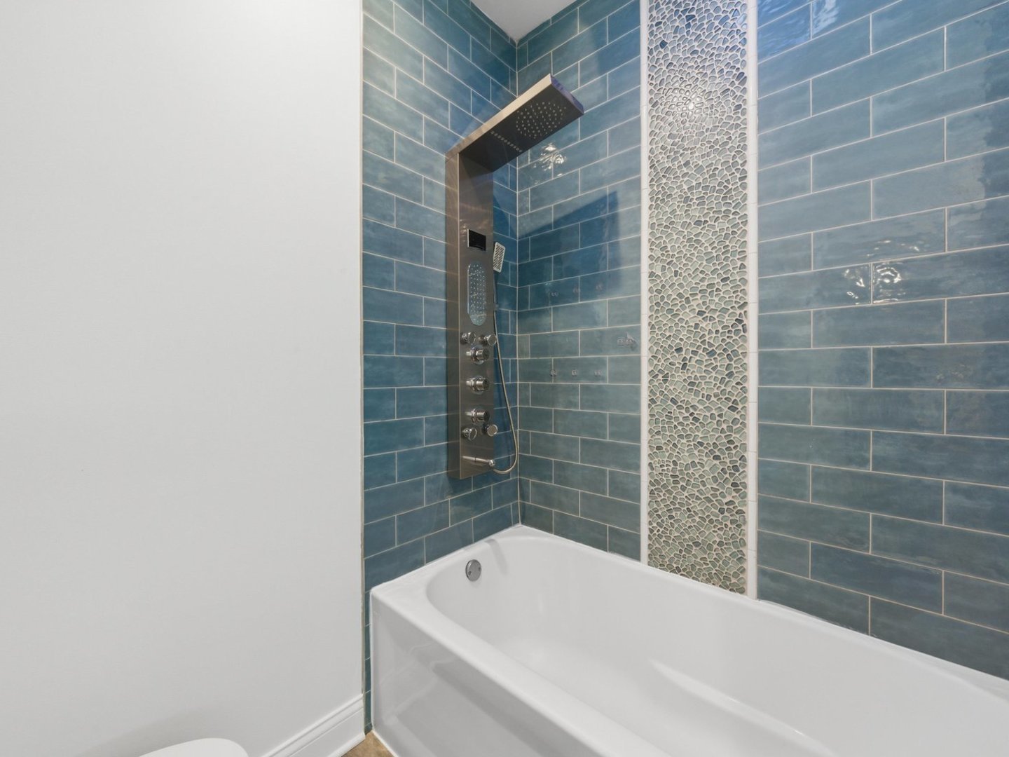 10203 S Sangamon Street, Chicago, IL 60643