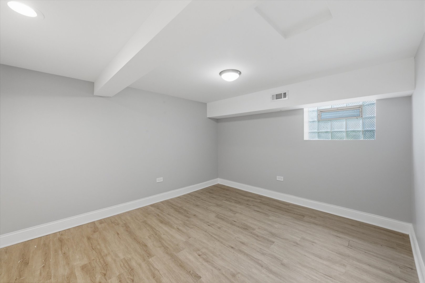 10203 S Sangamon Street, Chicago, IL 60643
